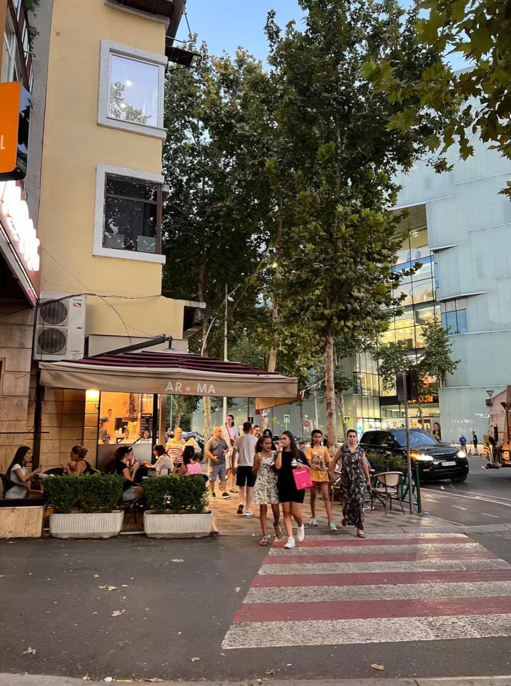 Lovely Tirana City Center Apartment
