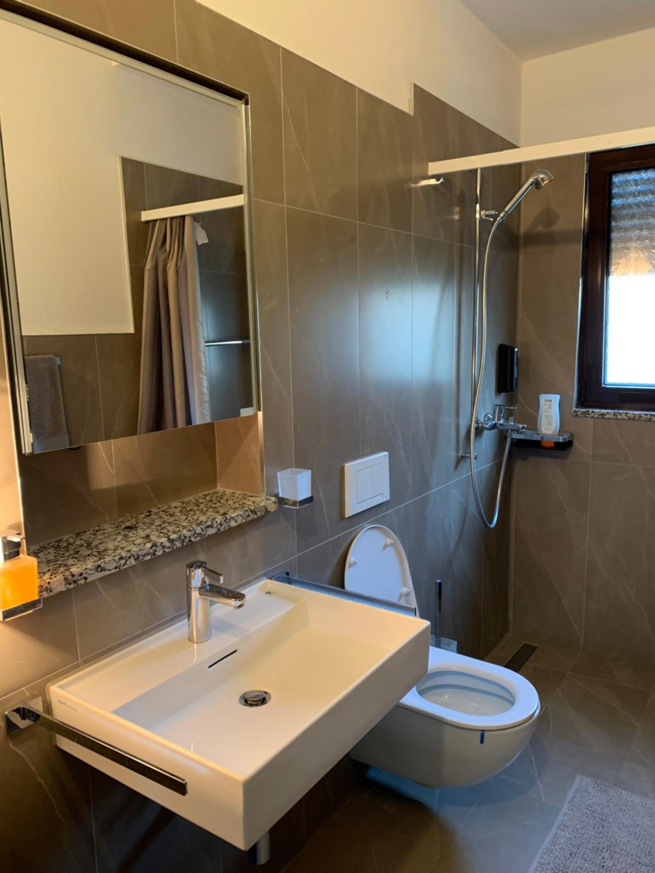 Lovely Tirana City Center Apartment