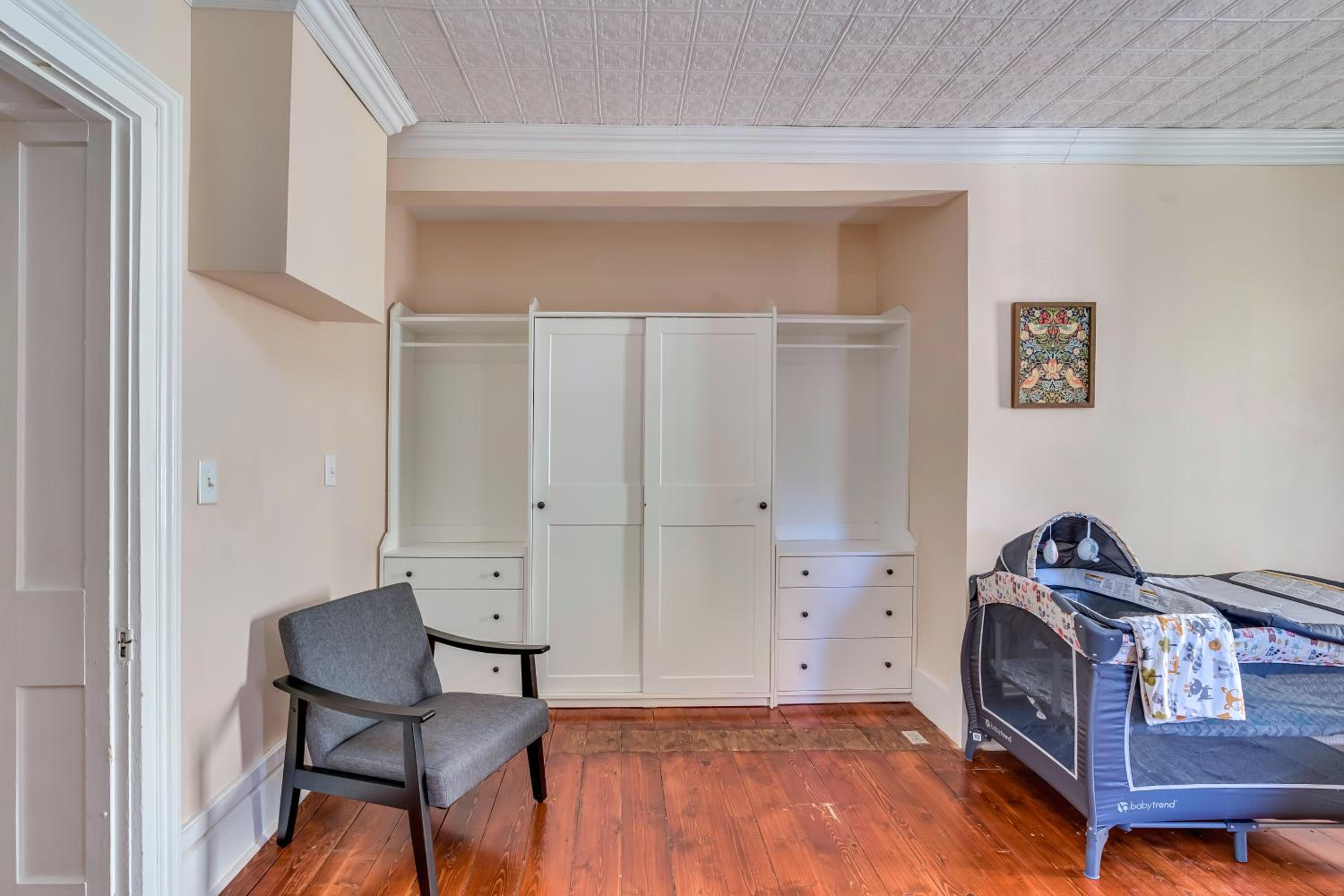 Downtown Spacious Family Oasis