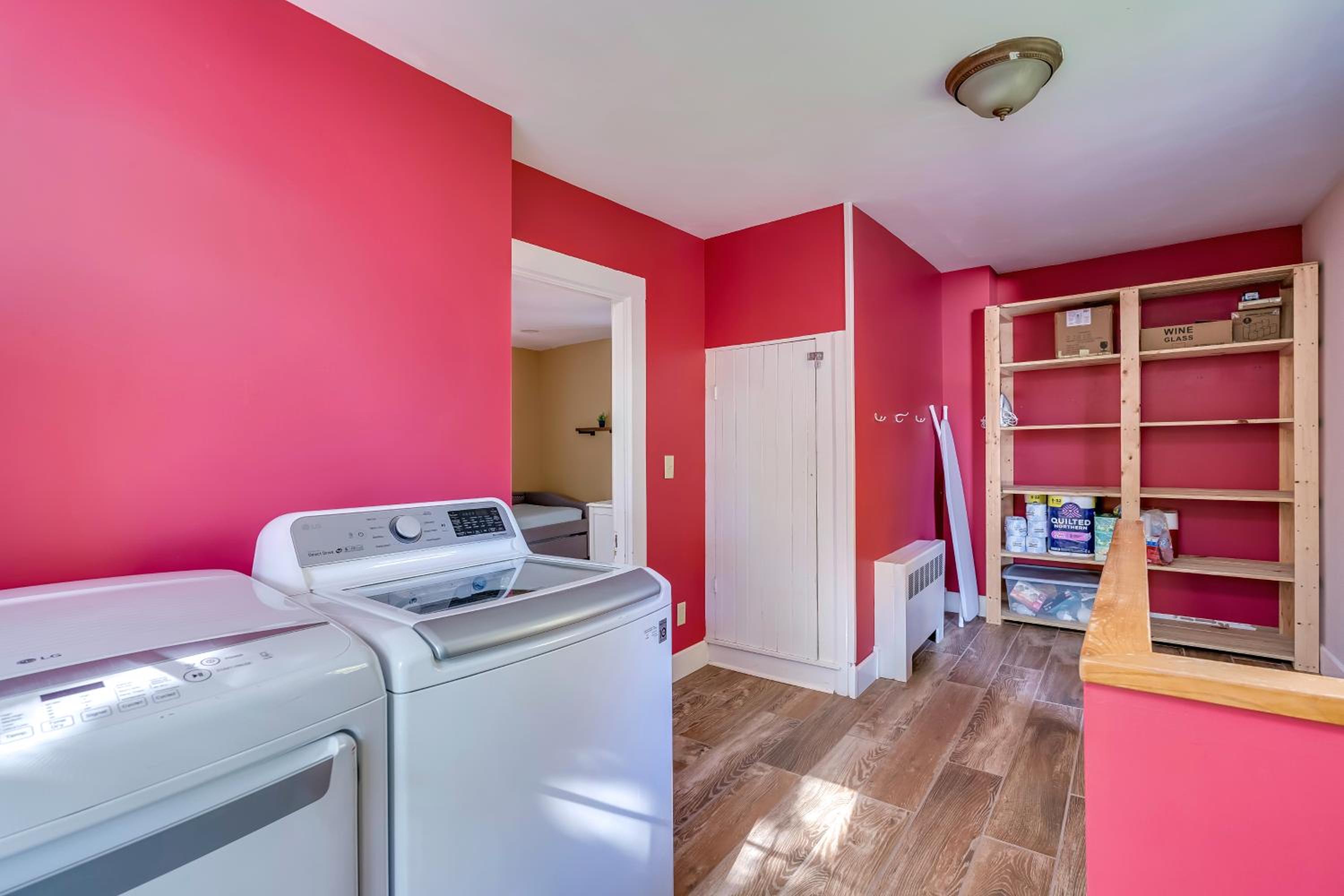 Downtown Spacious Family Oasis