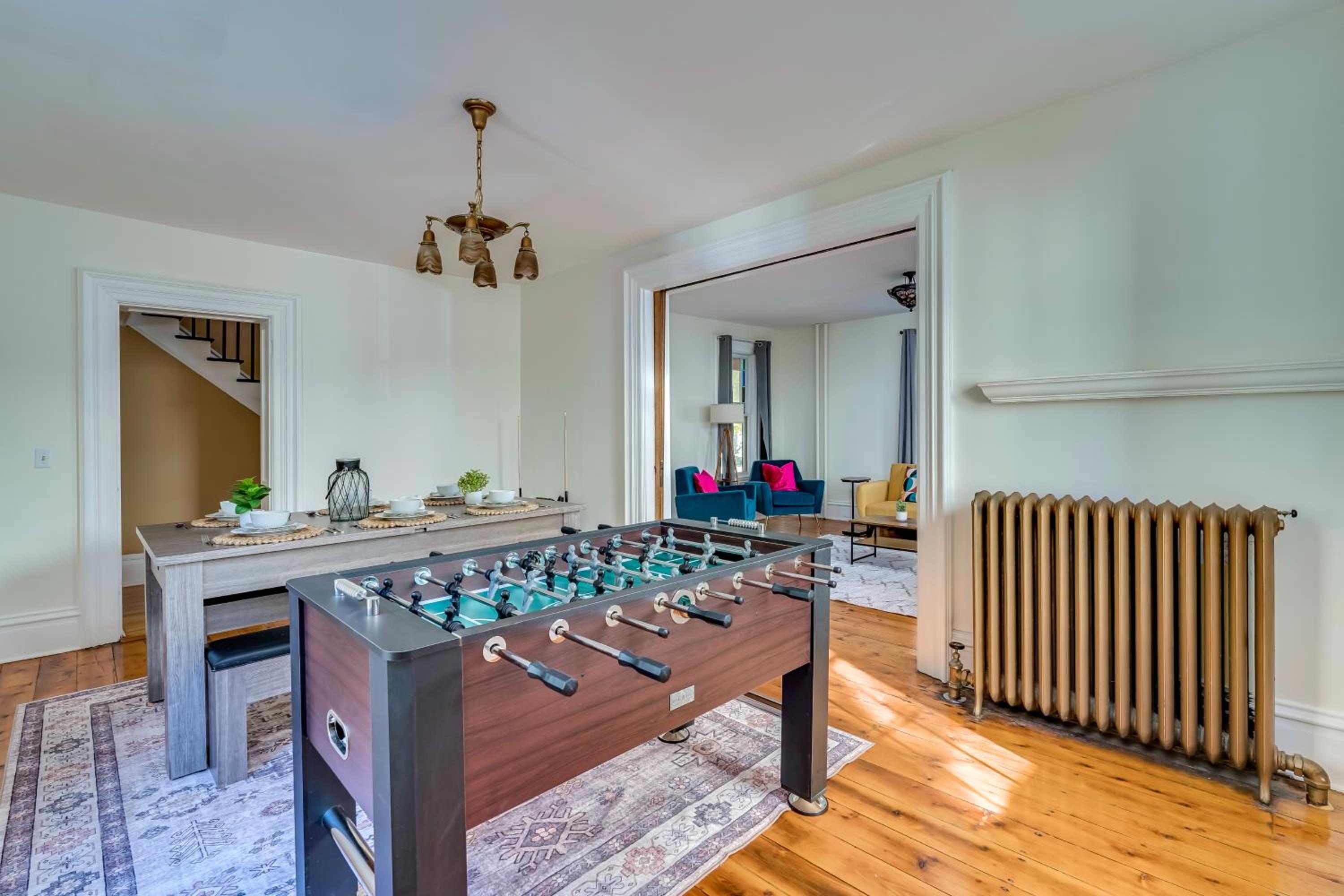 Downtown Spacious Family Oasis