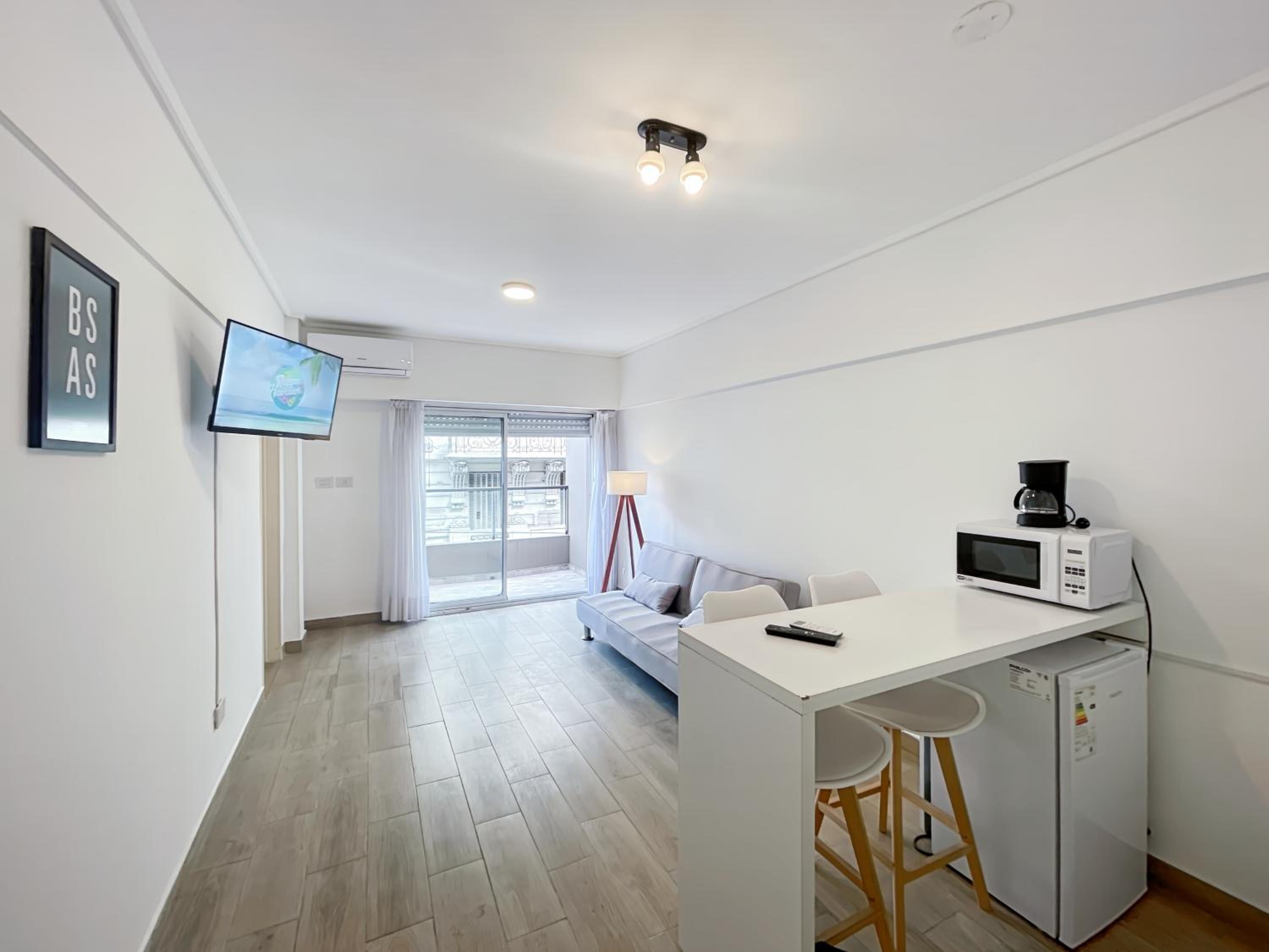 Modern Studio with Amenities in the Heart of the City Saenz Pena -U4