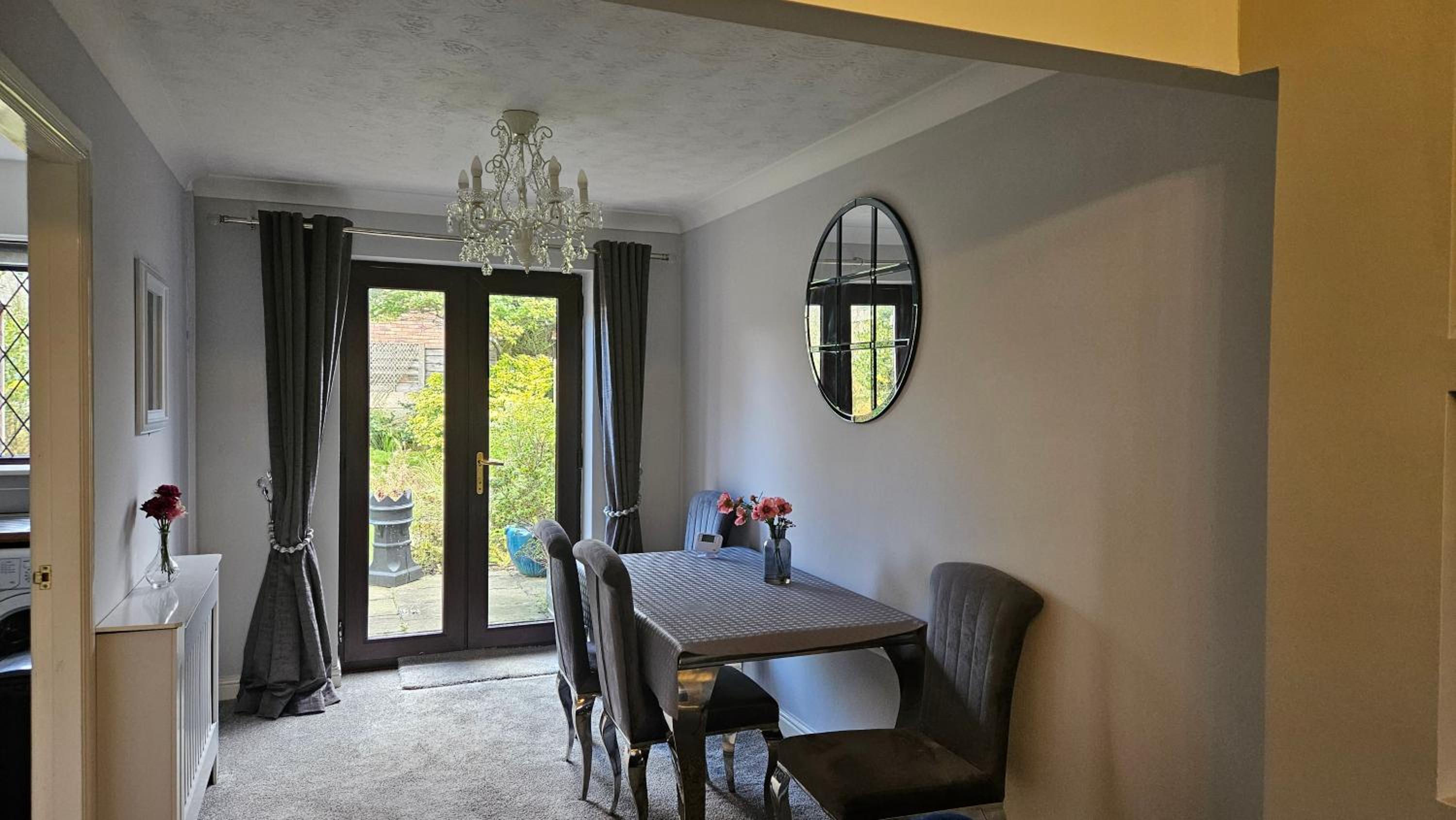 Cozy Rochdale Retreat for Families and couples view 5
