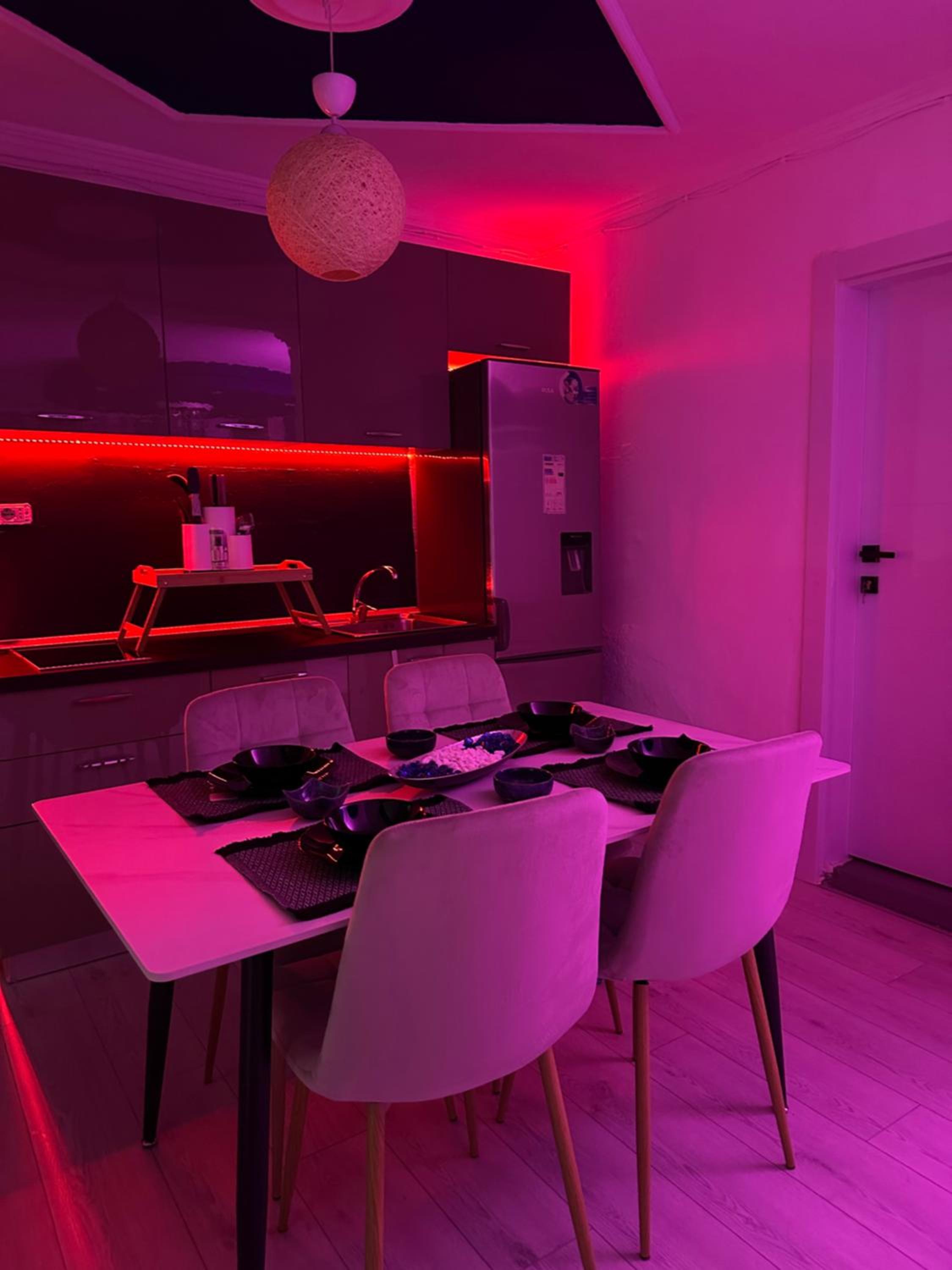 Ava's House