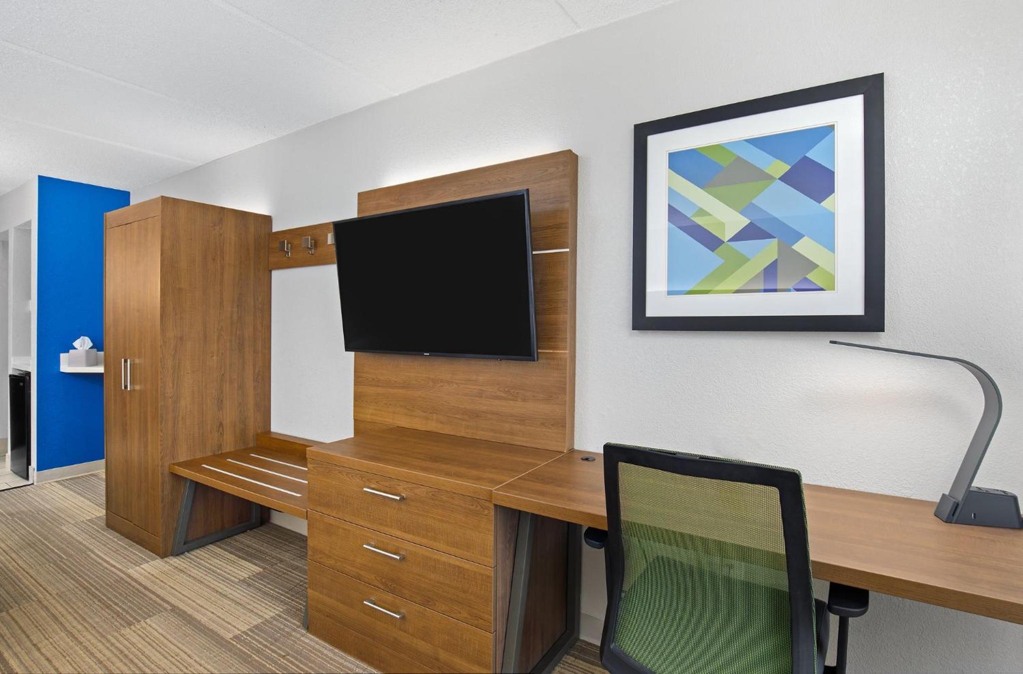 Holiday Inn Express  Suites Kings Mountain - Shelby Area, an IHG Hotel - Property Image 29