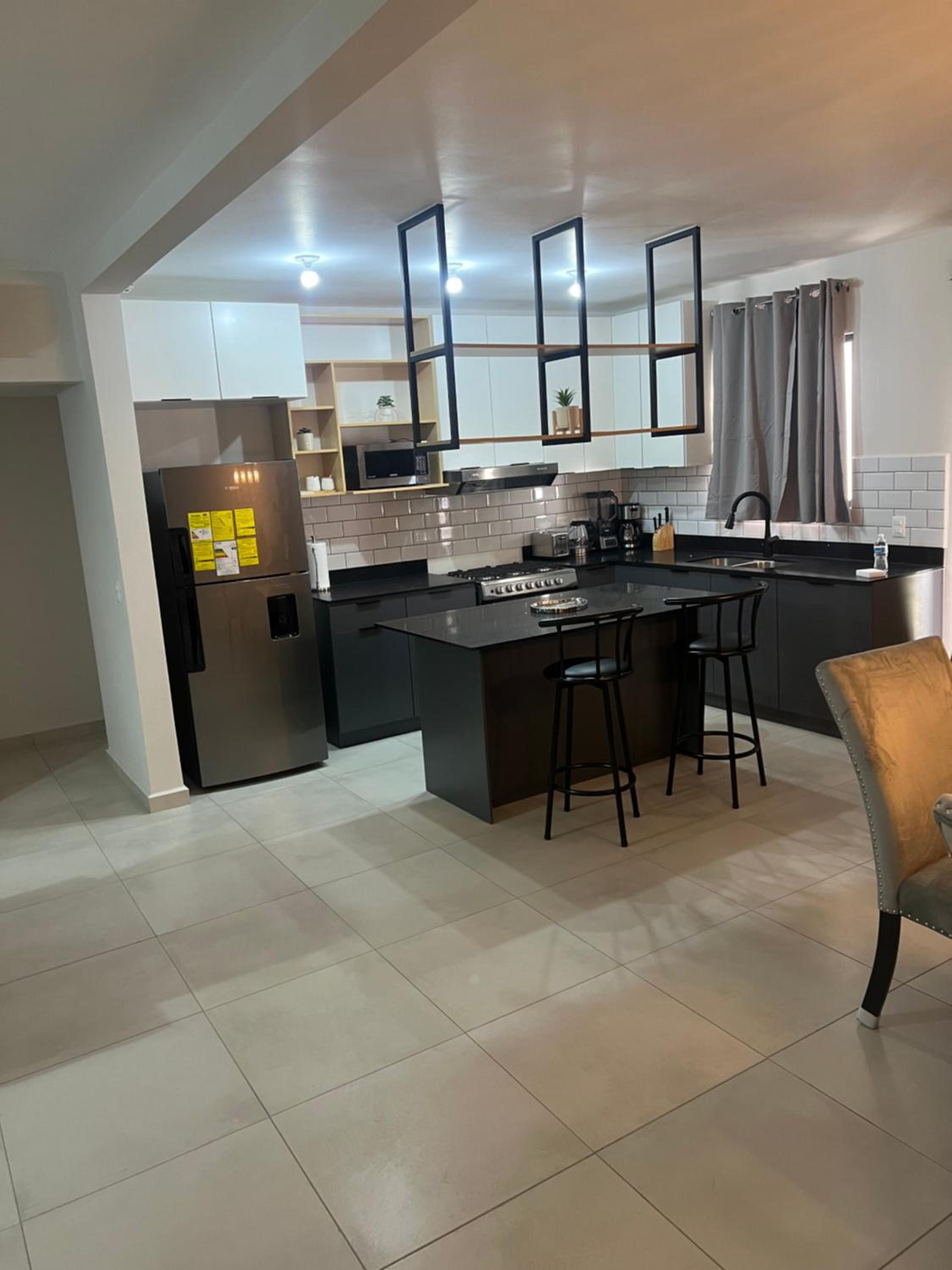 Beautiful Modern Home in Res San Andres