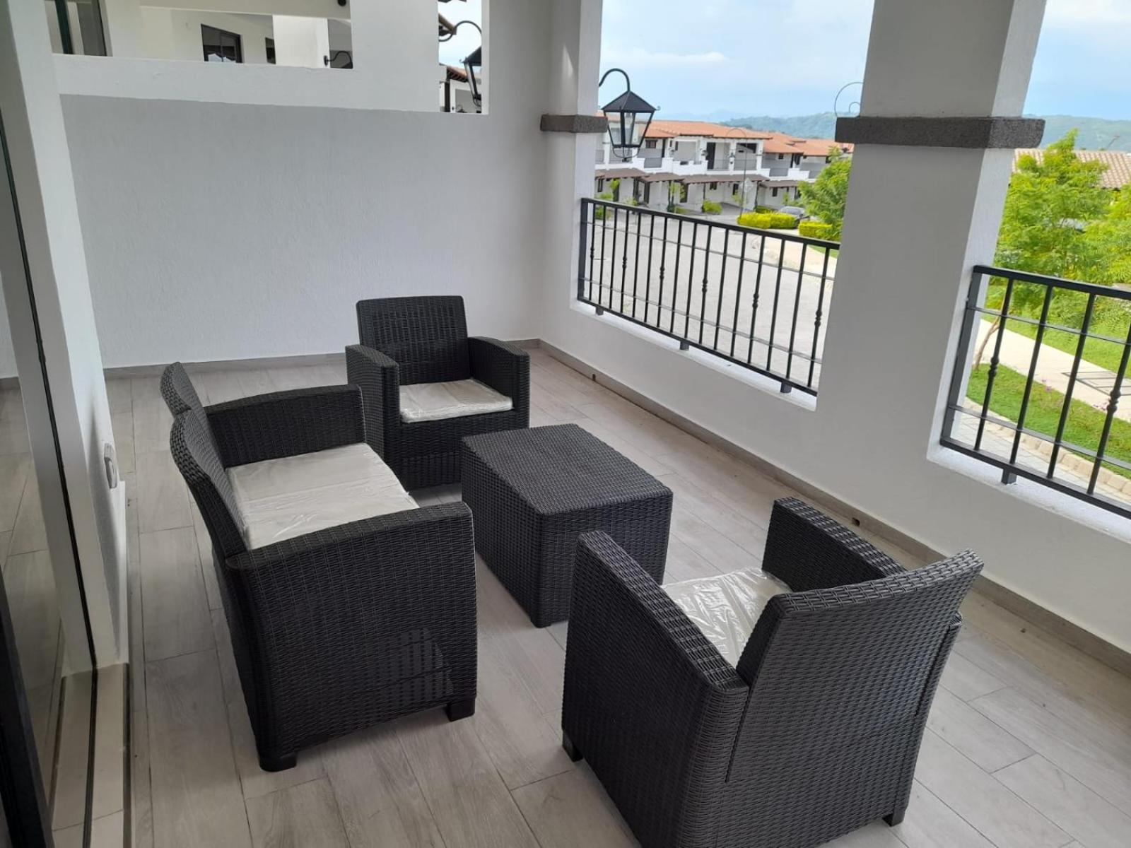 Beautiful Modern Home in Res San Andres