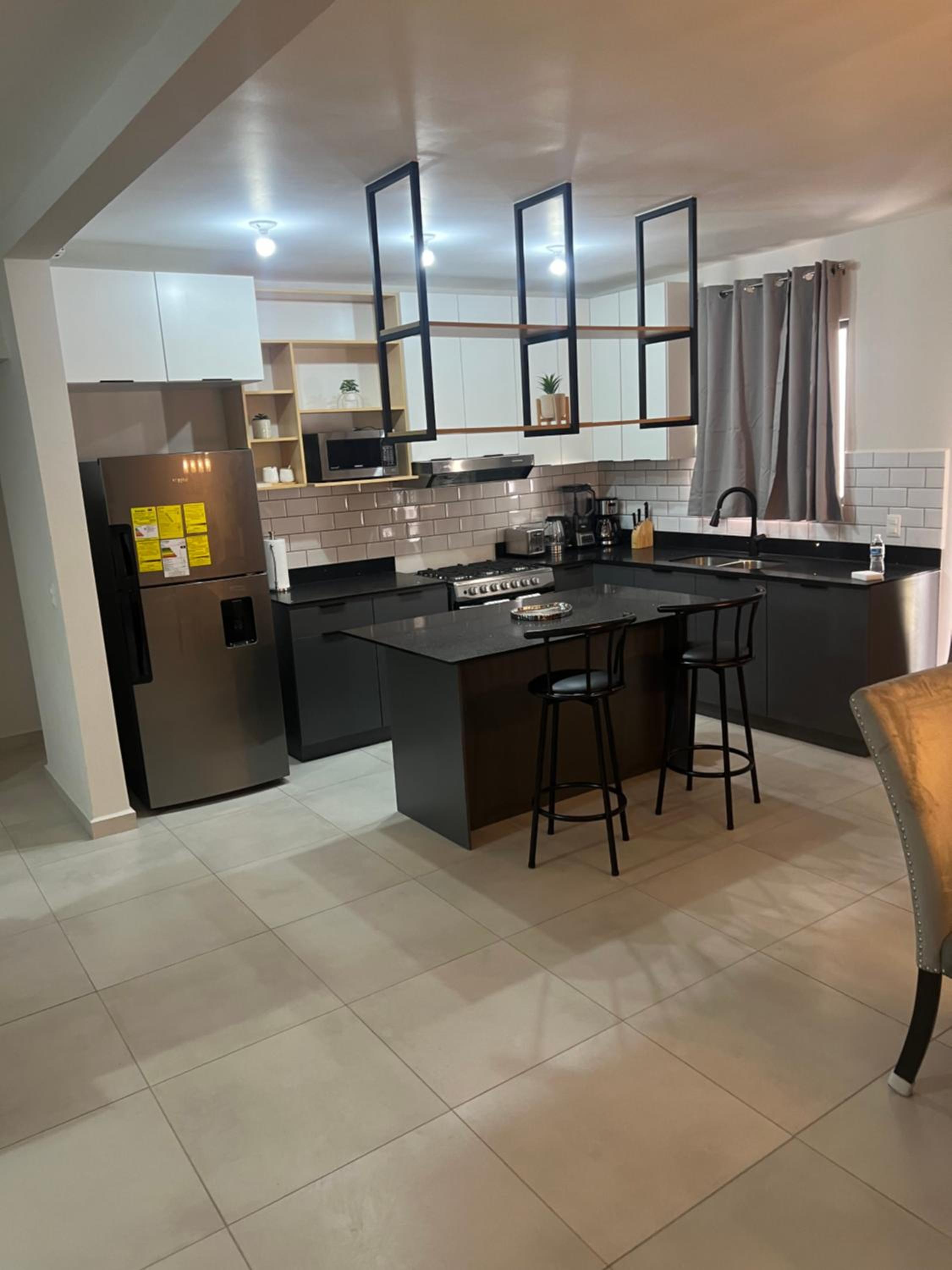 Beautiful Modern Home in Res San Andres