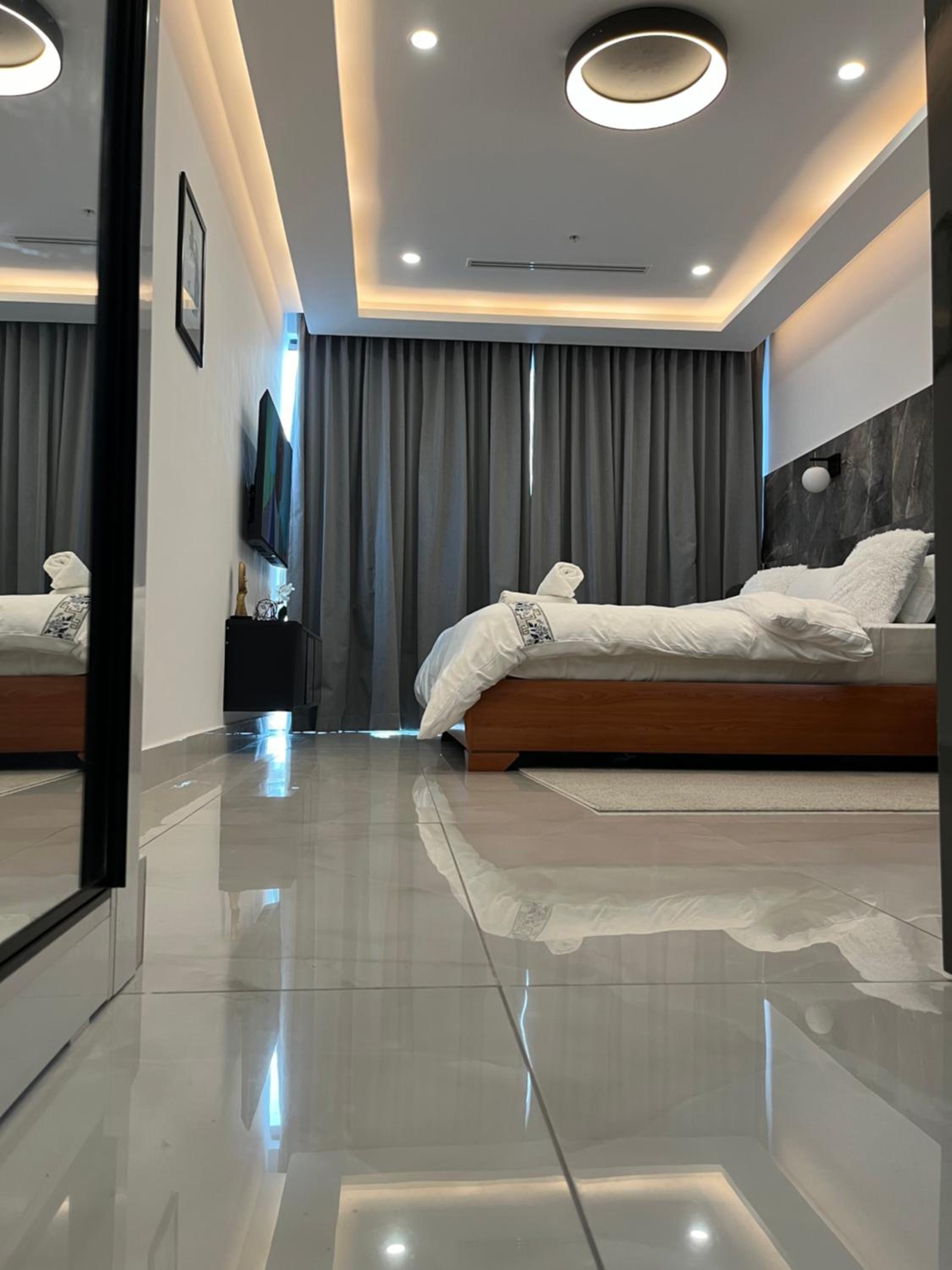 Accra Luxurious Apartment at KASS TOWERS view 4