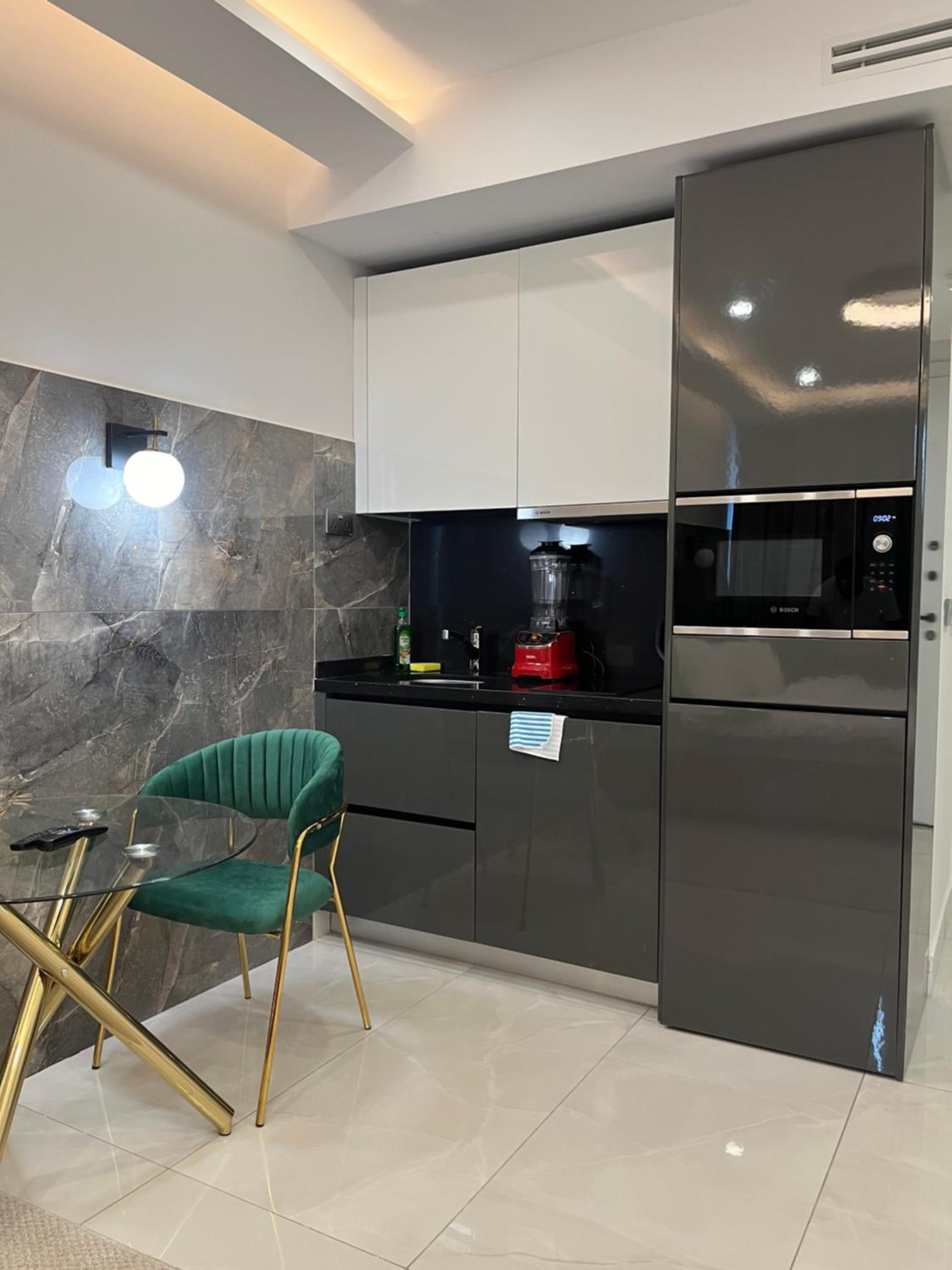 Accra Luxurious Apartment at KASS TOWERS view 2