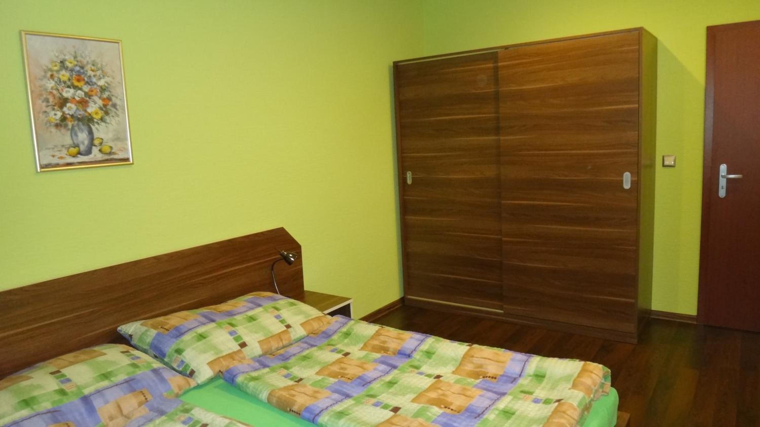 Photo 49