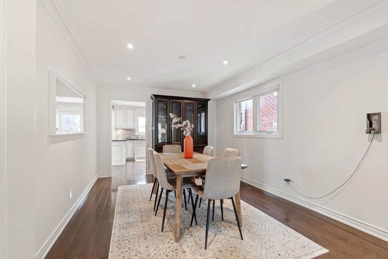 Modern 4BR Retreat with Premium Comforts and Parking