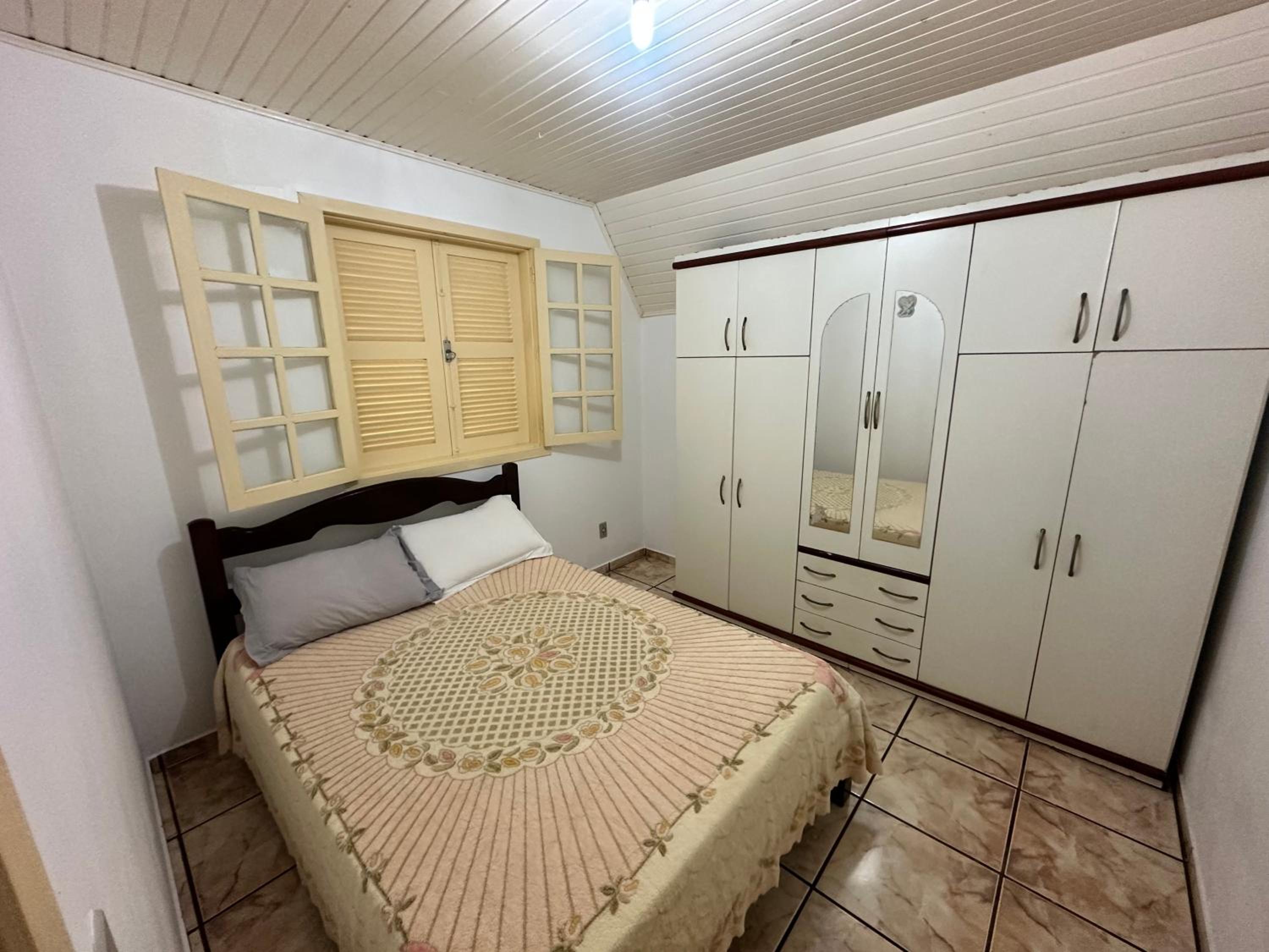 Chalé Condomínio Vila Suiça - Balneário Rincão