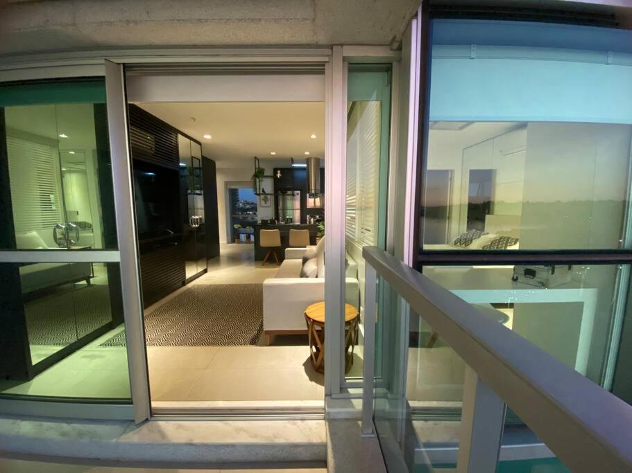 Loft com vista maravilhosa, no Barra Shopping