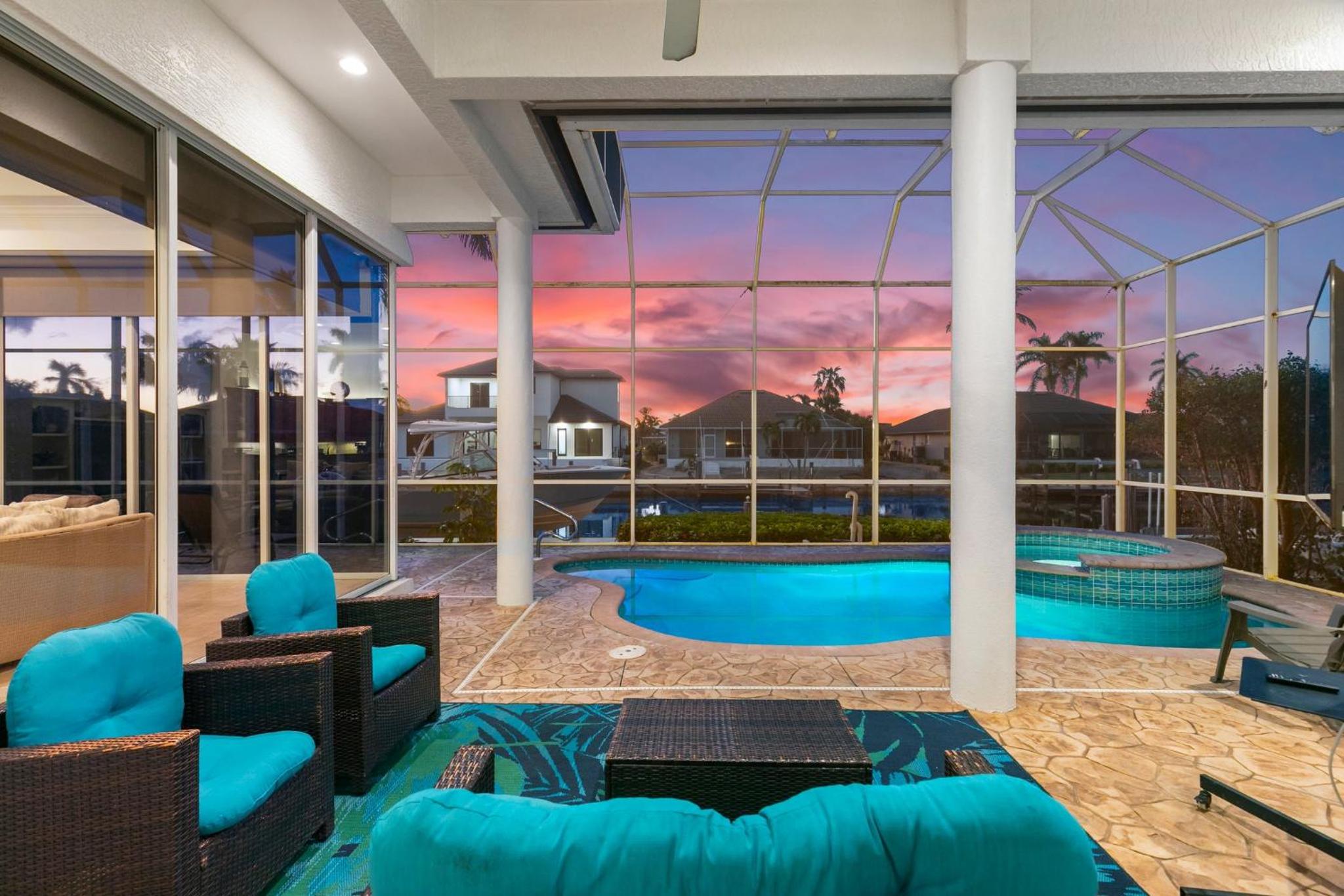 Unique 5 Bed Waterfront Woodbine Ct with Private Pool view 3