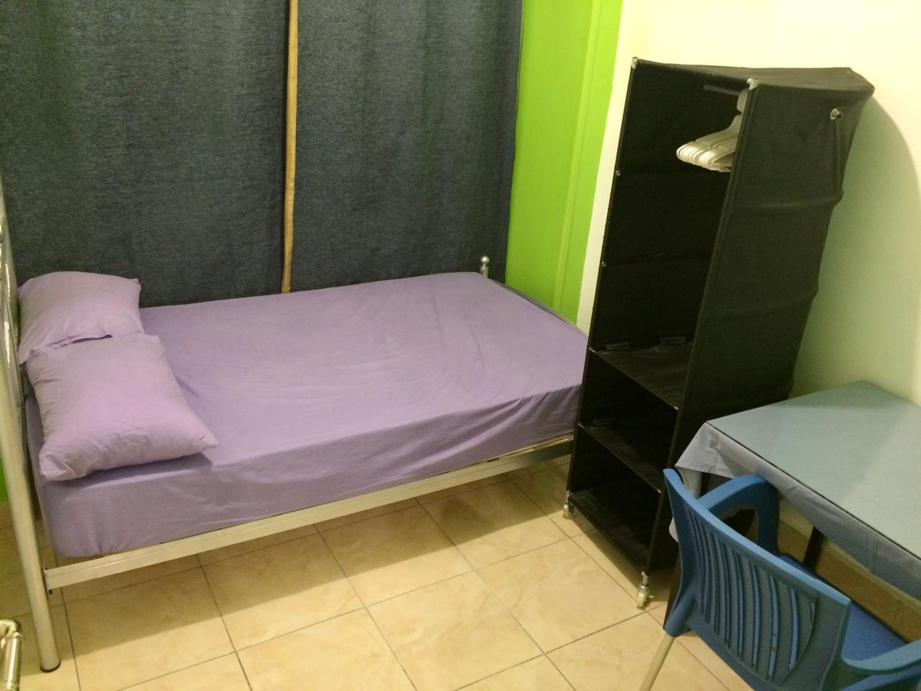 Men Only - Cozy Private Room with Shared Bathroom in Heliopolis AC 30Mbps WiFi 5G