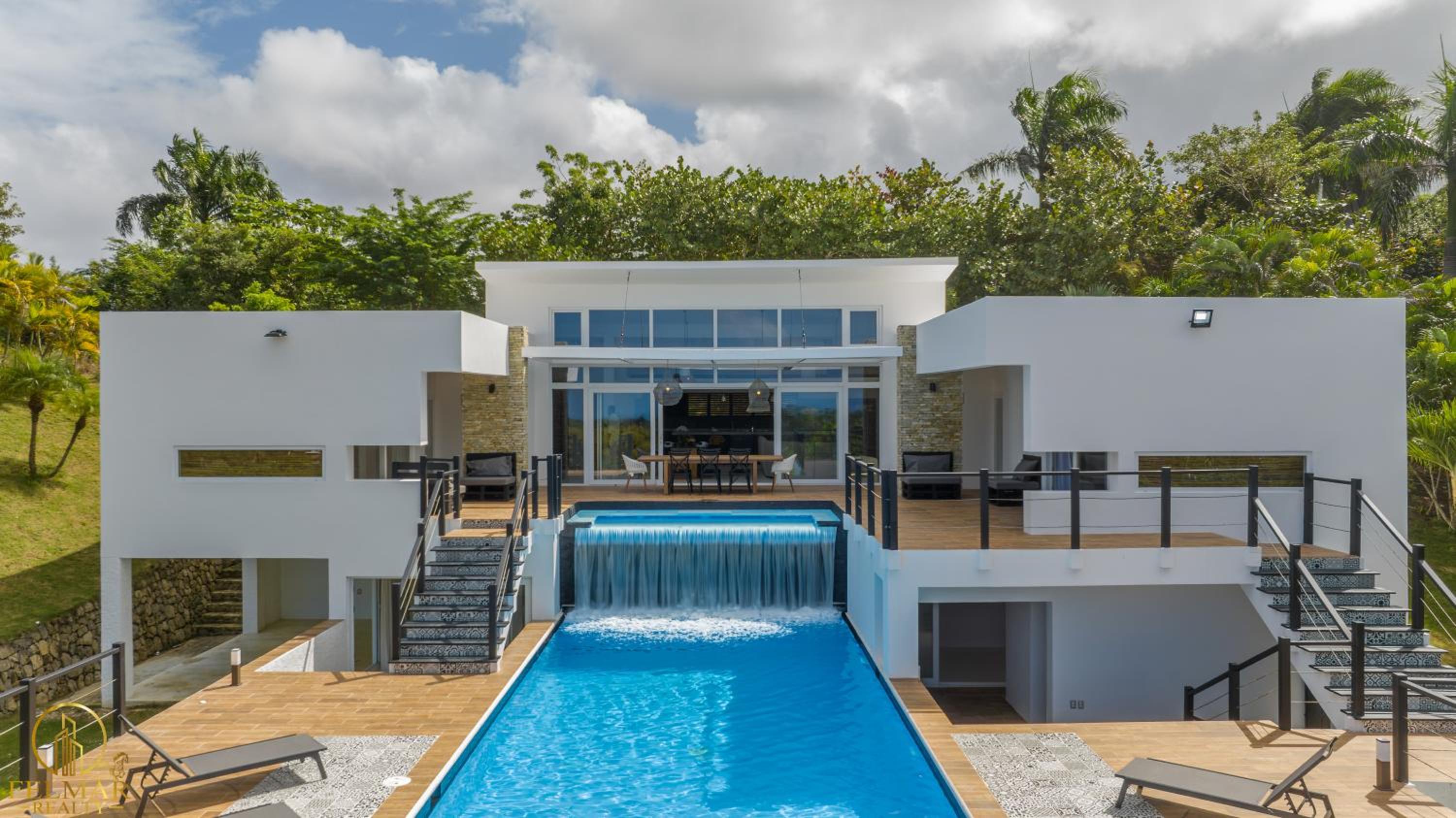 Luxury villa with Ocean view! view 4