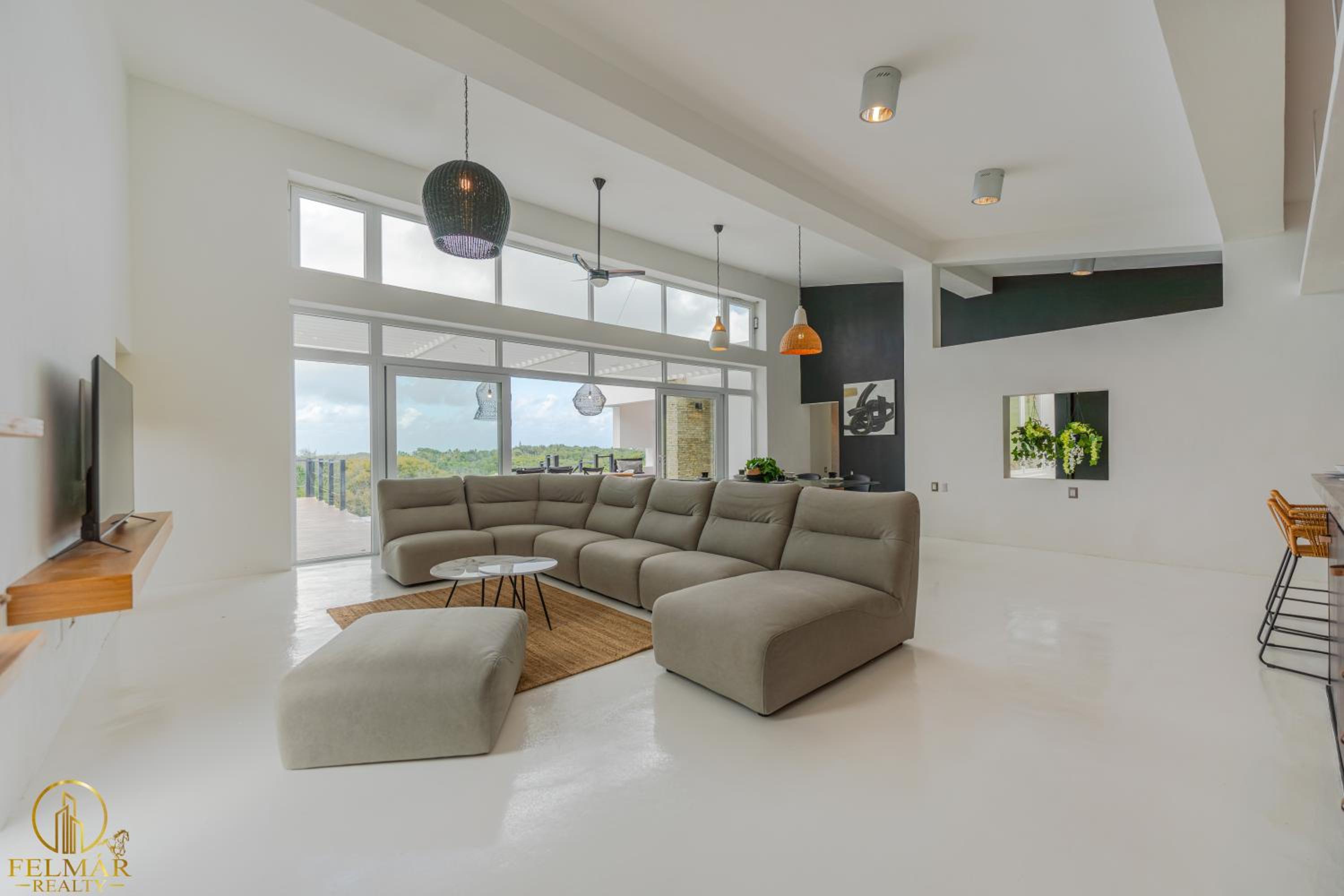 Luxury villa with Ocean view! view 5