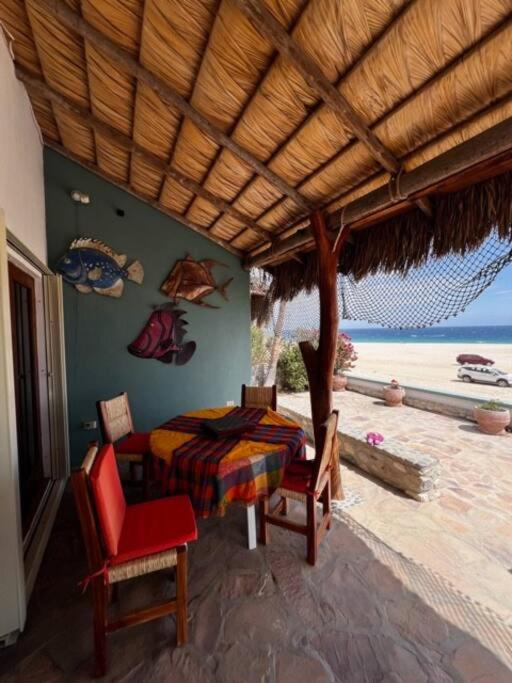 Central Barriles Beach House view 3