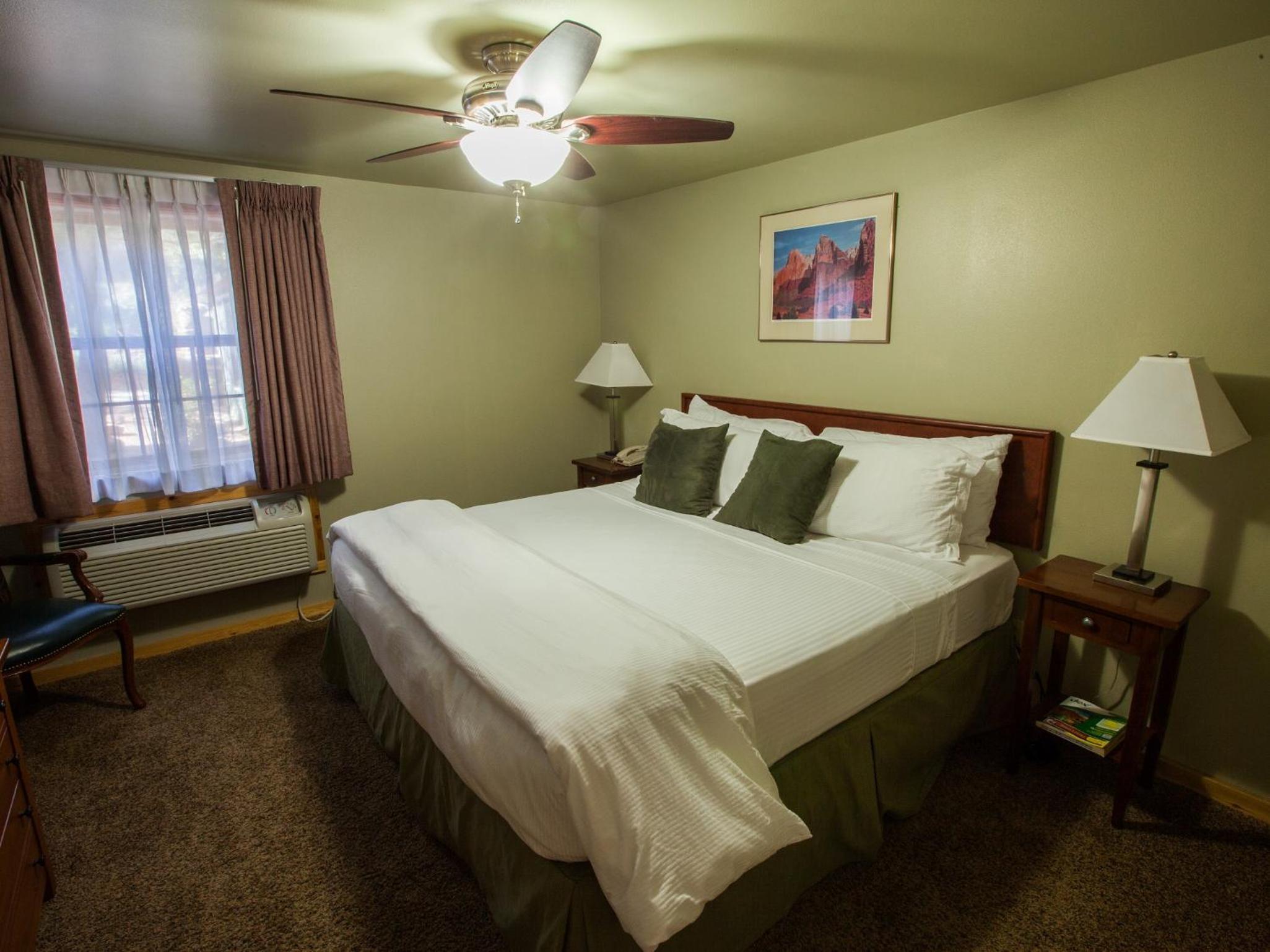 Flanigan`s Resort and Spa