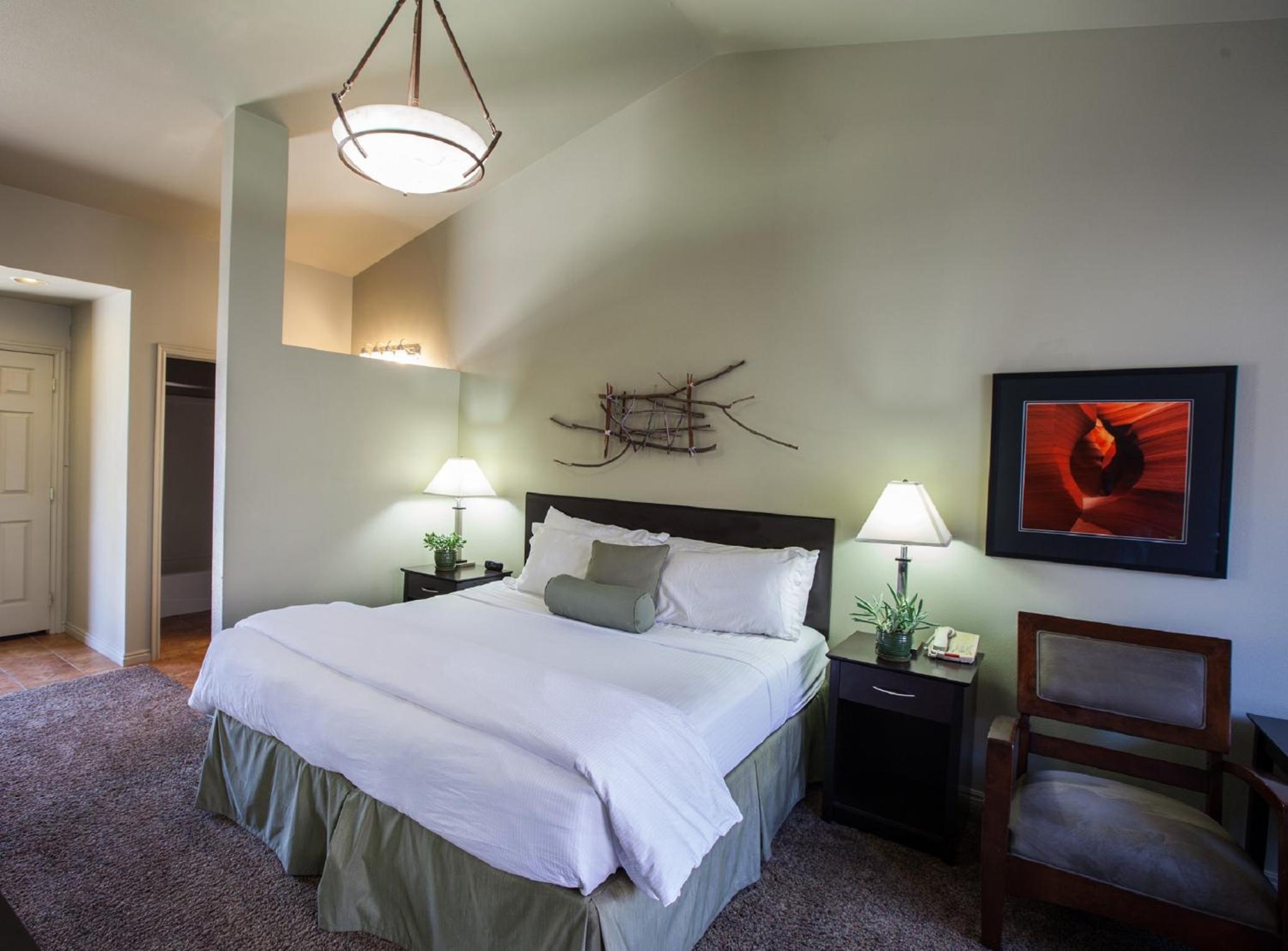 Flanigan`s Resort and Spa