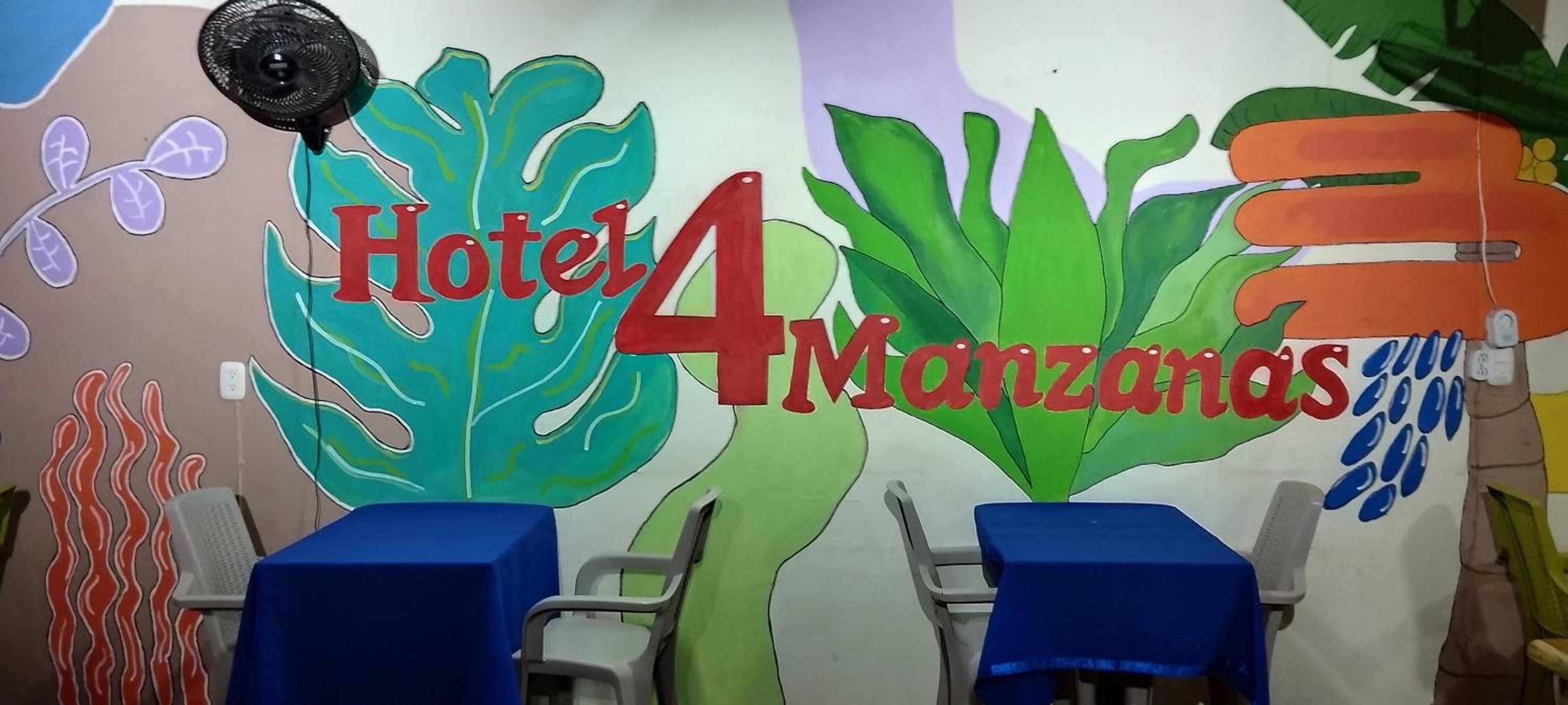 Hotel 4 Manzanas