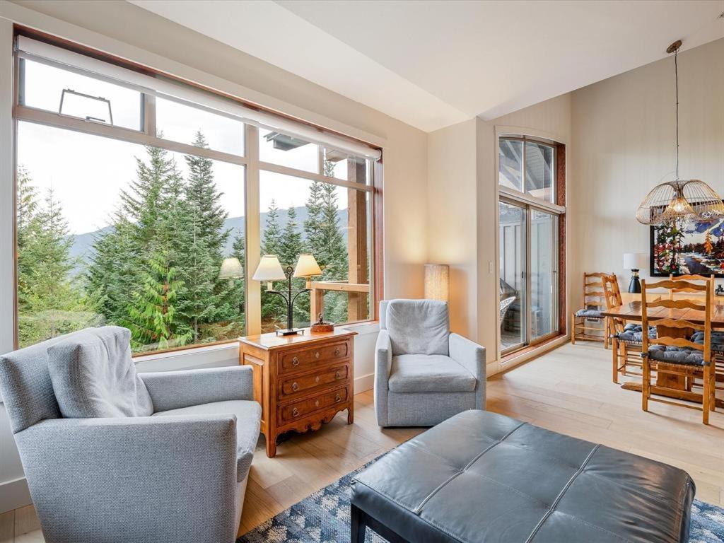 Taluswood Bluffs by Outpost Whistler