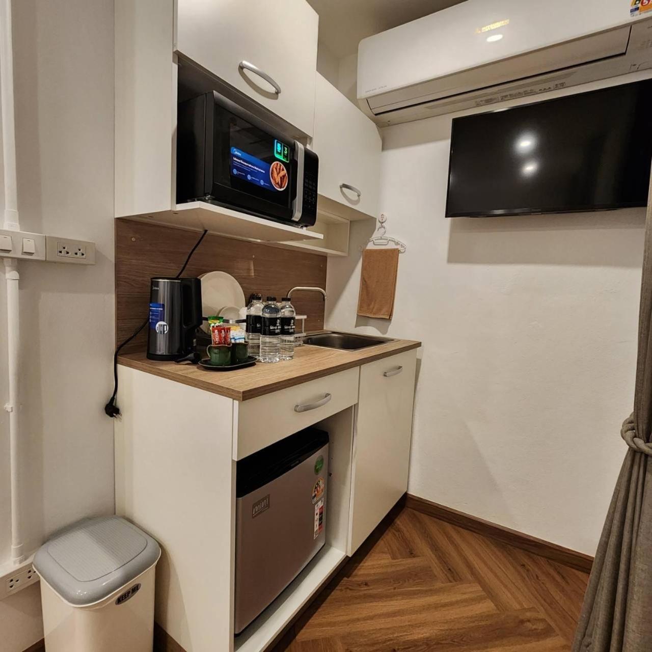 Sleep Walker Poshtel