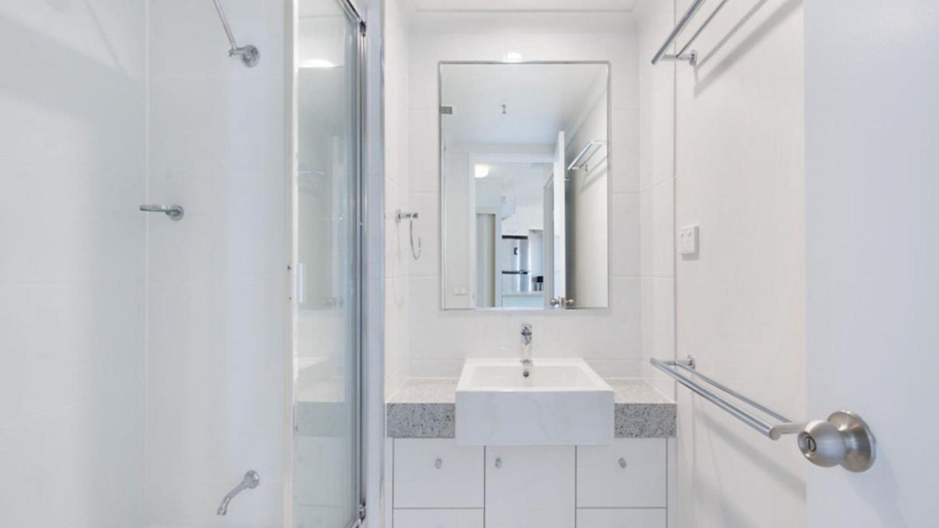 Centrepoint Unit 27