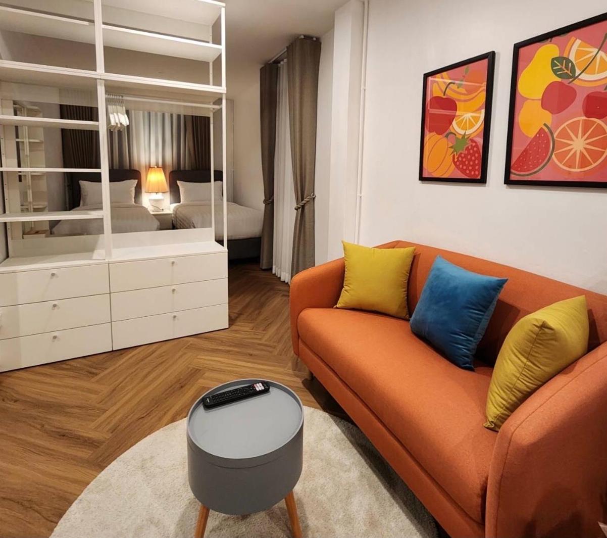 Sleep Walker Poshtel