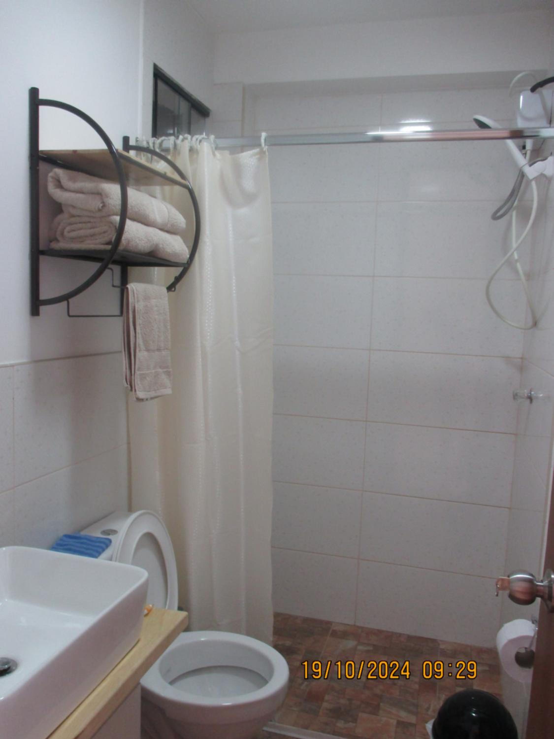 Departamento amplio, moderno, Cusco Perú