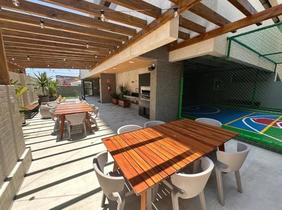 Apartamento quarto e sala a 260m da Praia