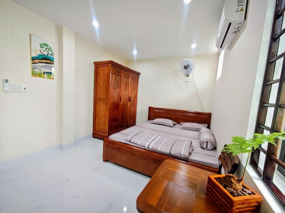 MANI House