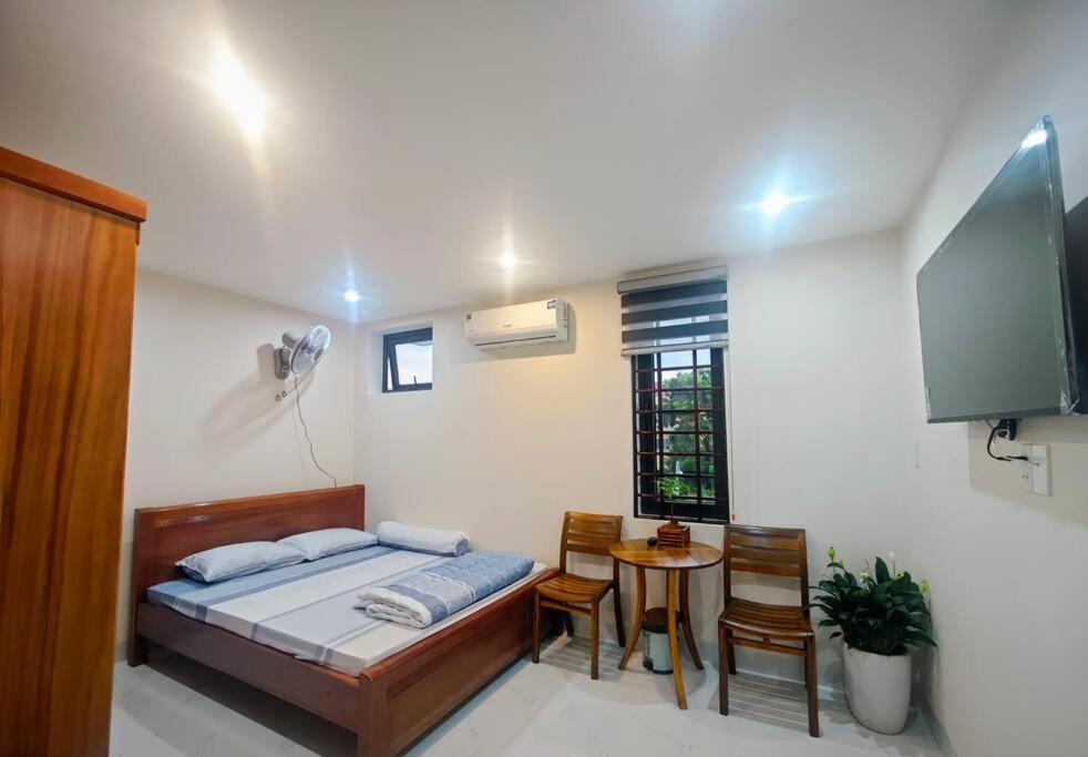 MANI House