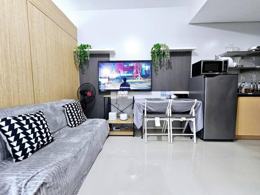Tower 5-2722, K3 Staycation at Grass Residences view 5