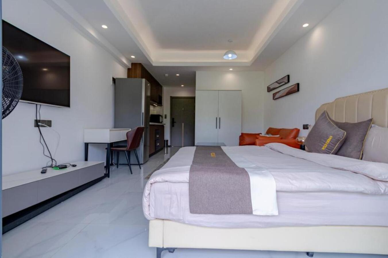 EXUISITE LUXURY