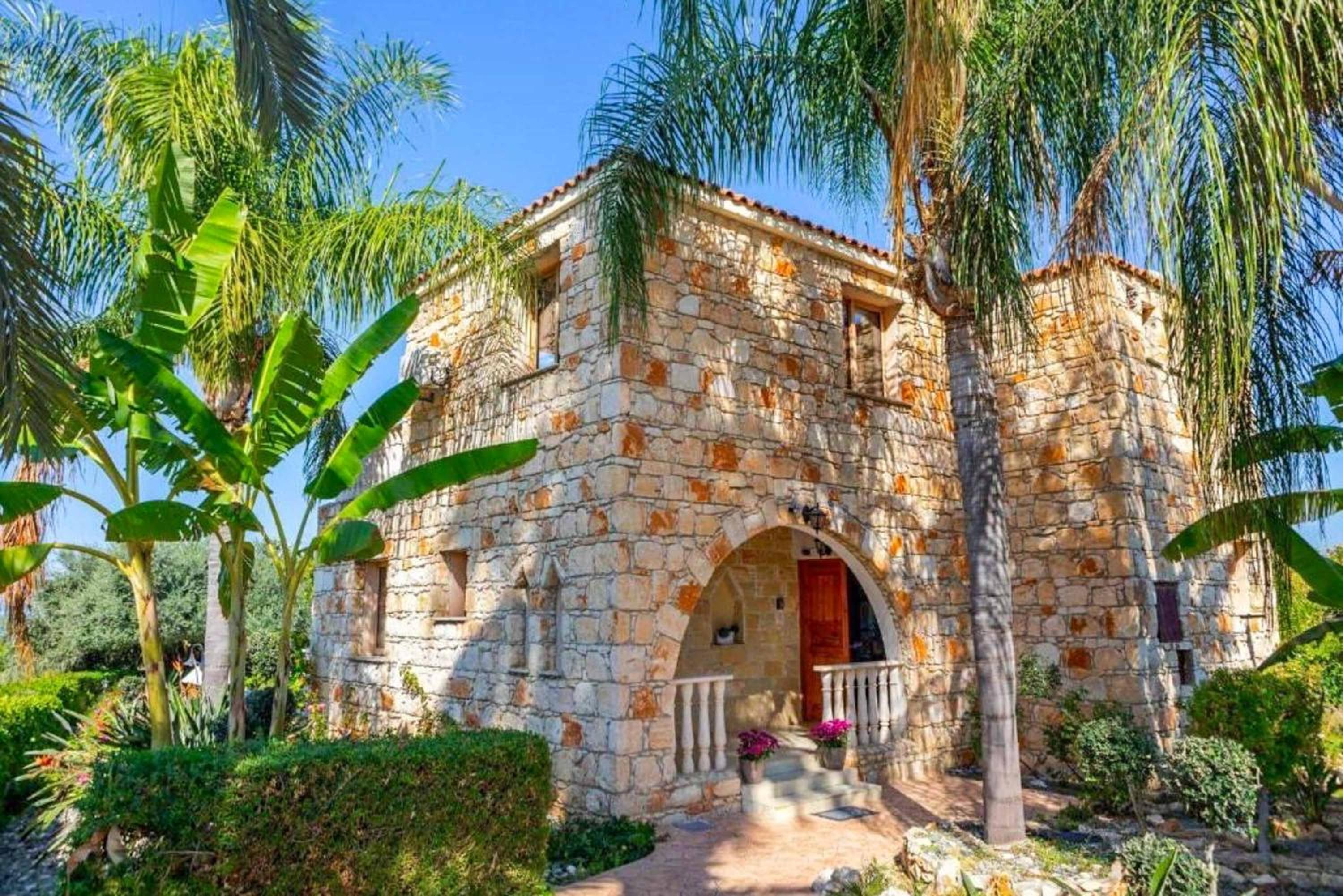 Villa Antonis