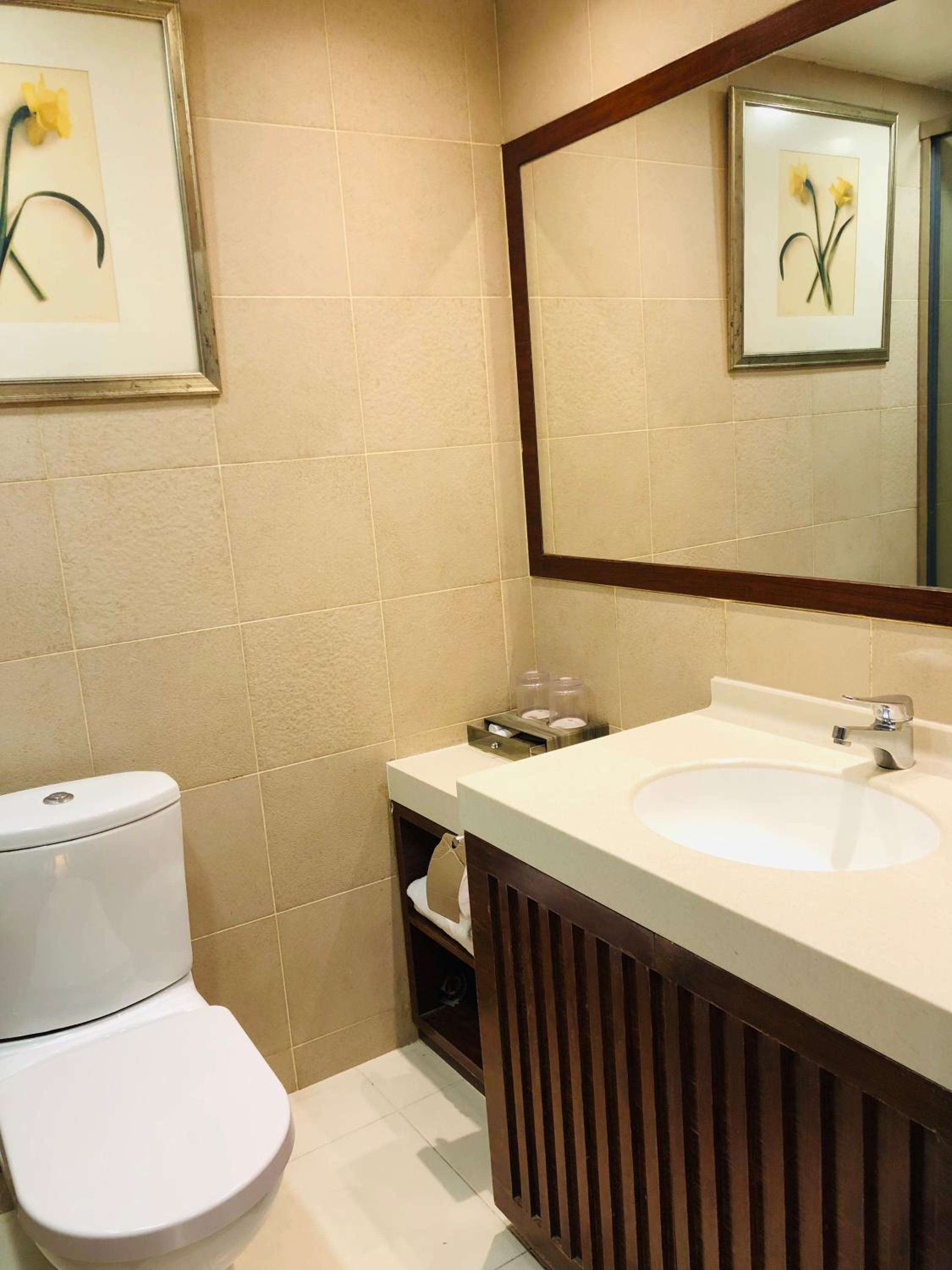 Warwick Hotel Cheung Chau