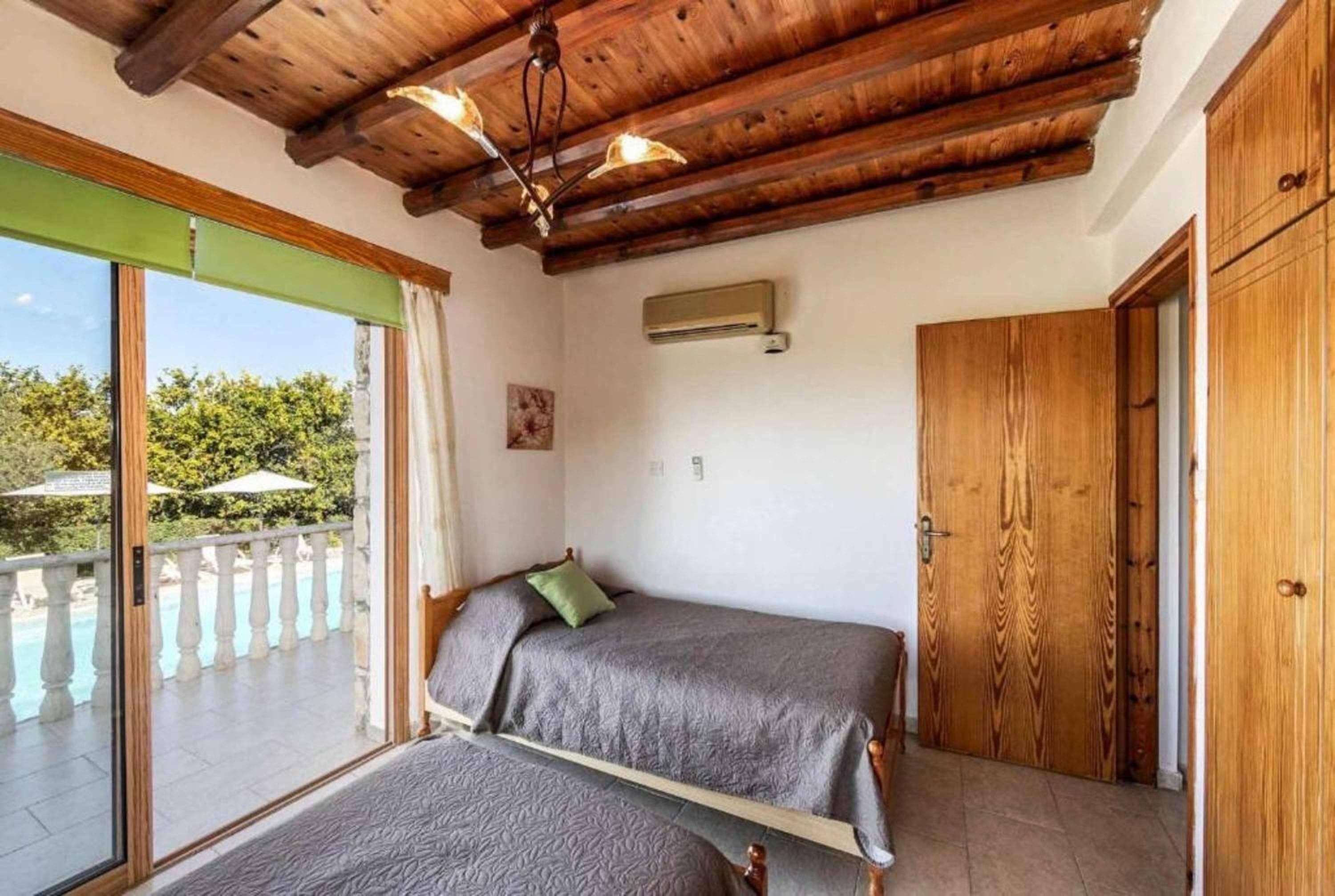 Villa Antonis