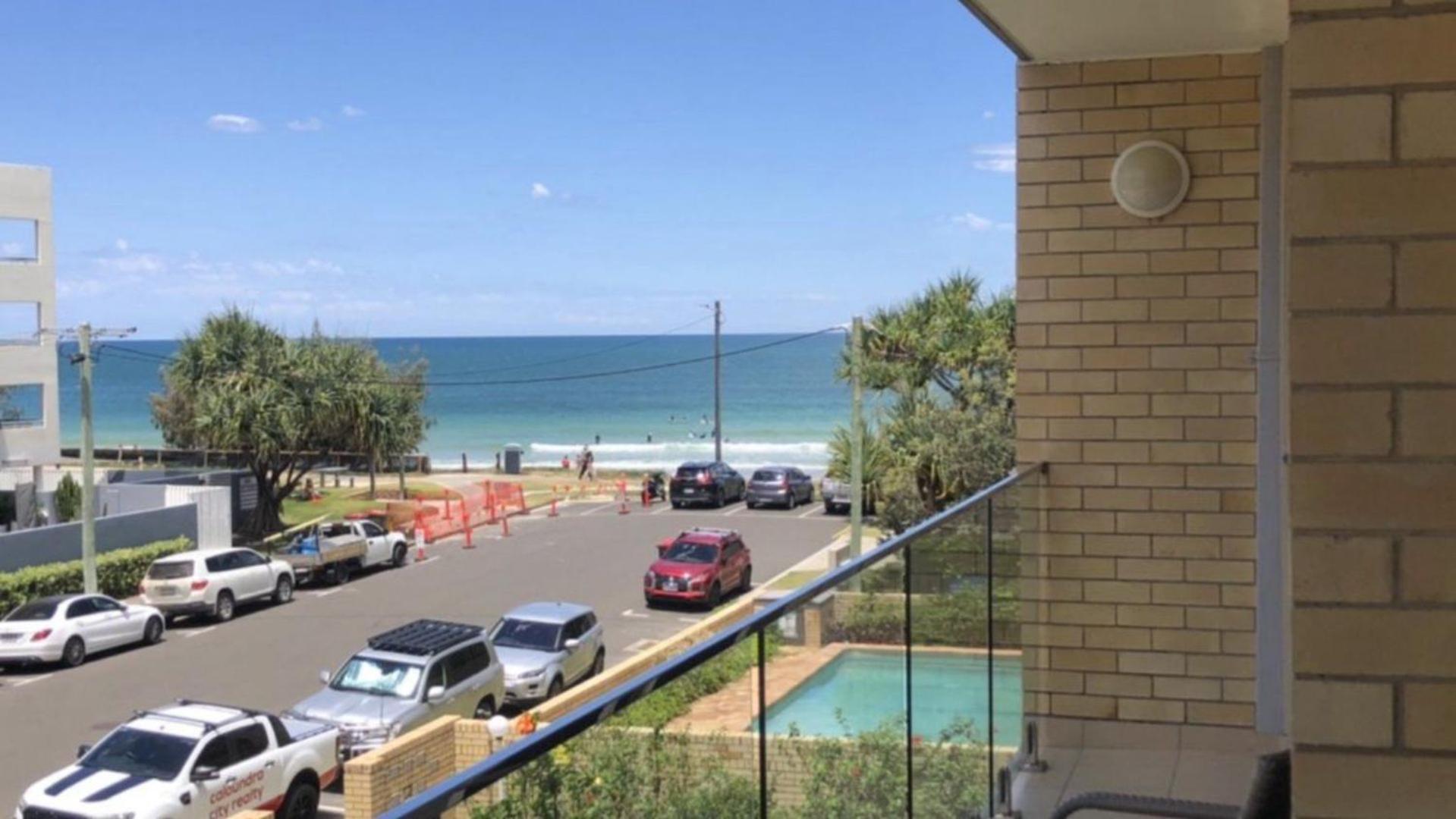 Dulkara 11 Ocean Breezes & Beachfront Cafes Nearby