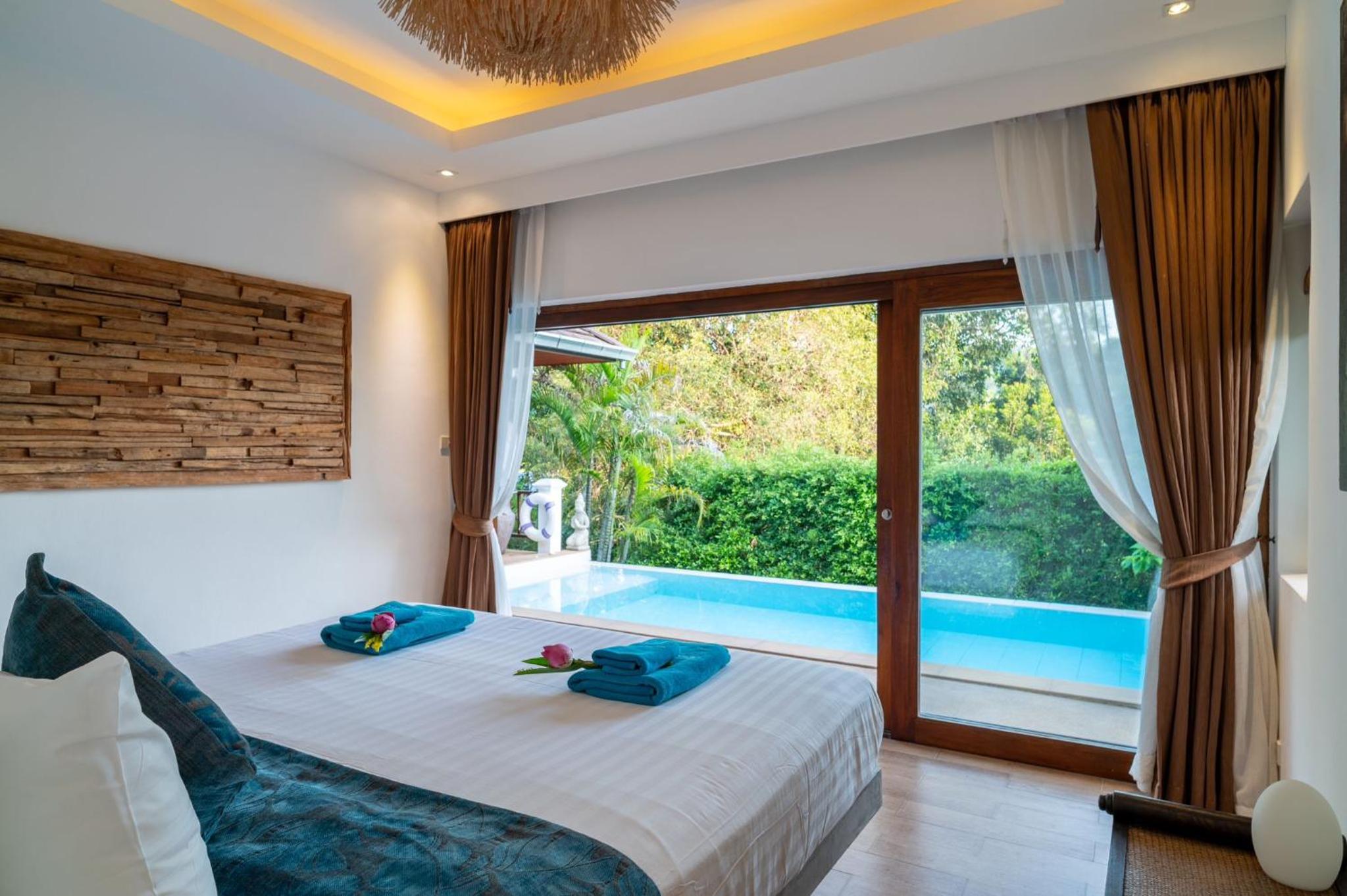 Tropical Season Villa Resort