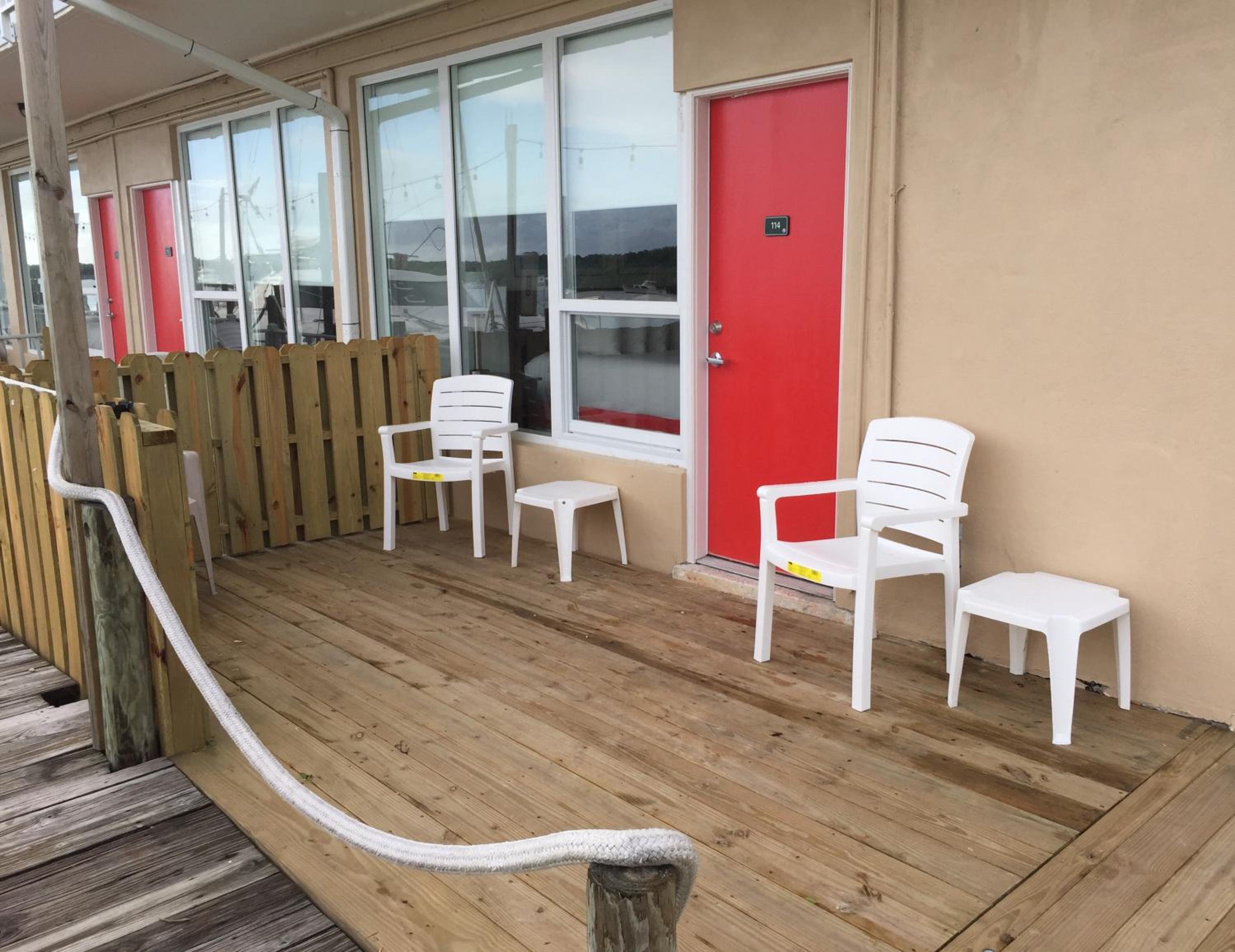 Gilbert's Resort & Marina