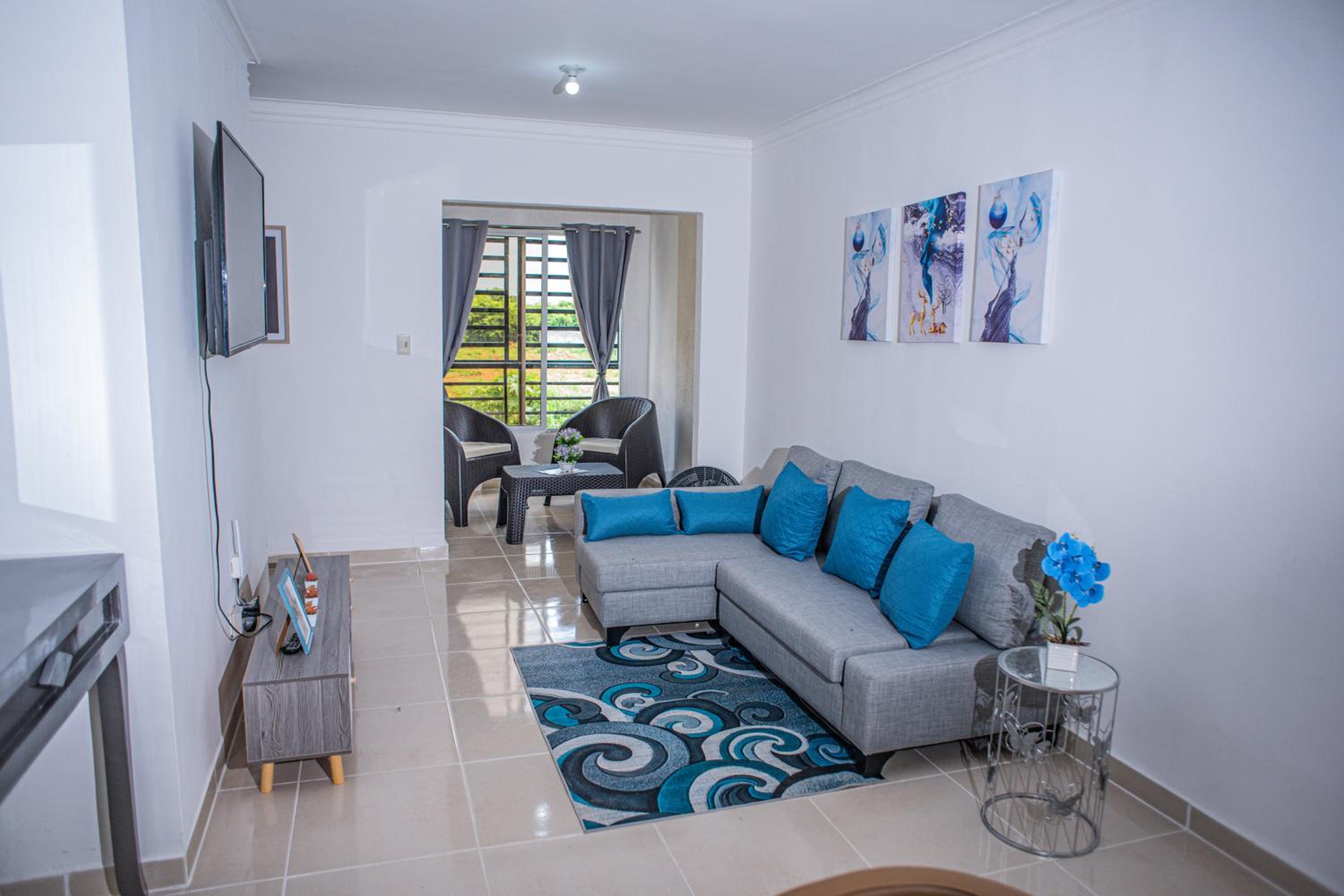 Elu House