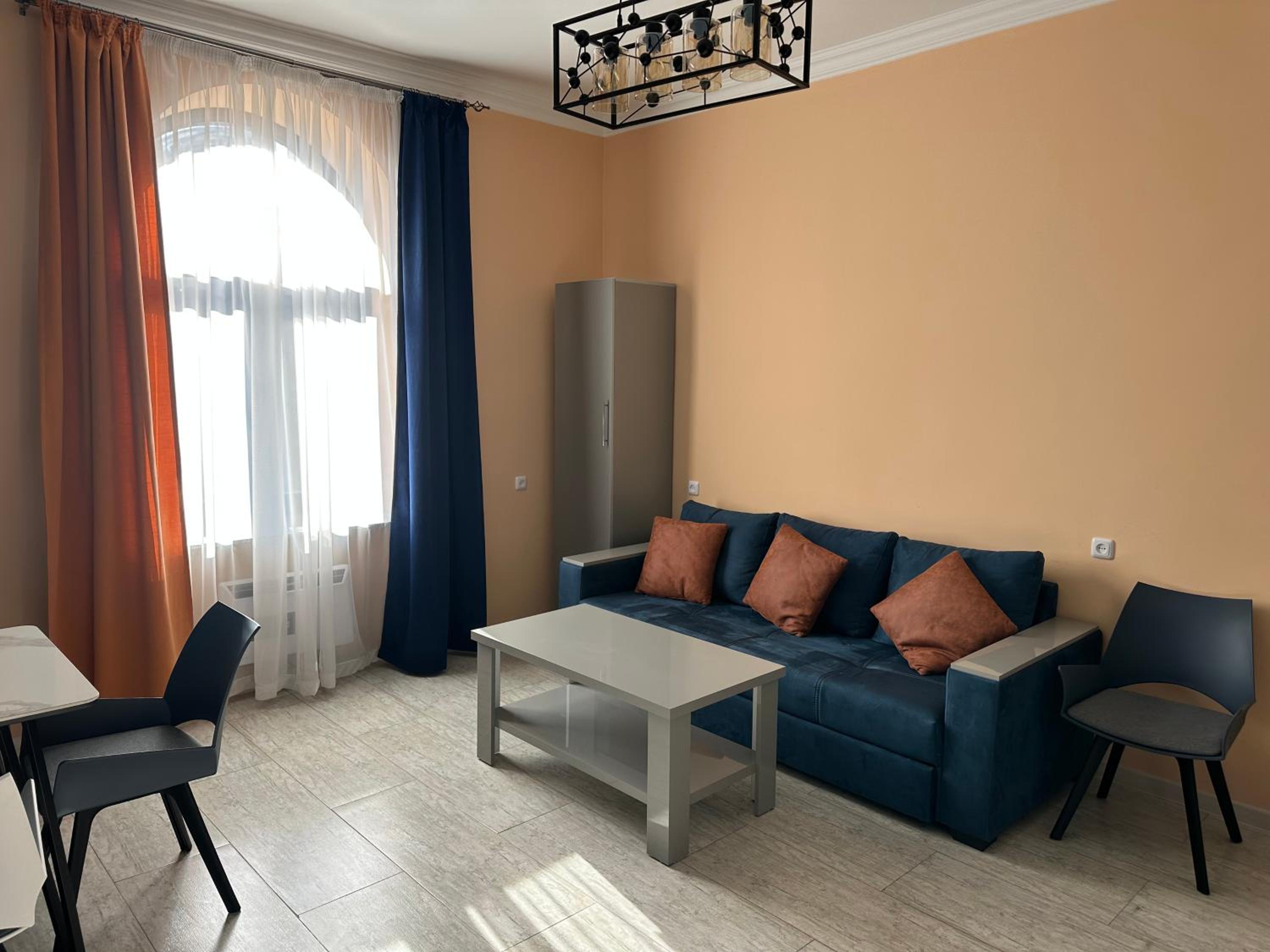 Comfy Apartment in Center