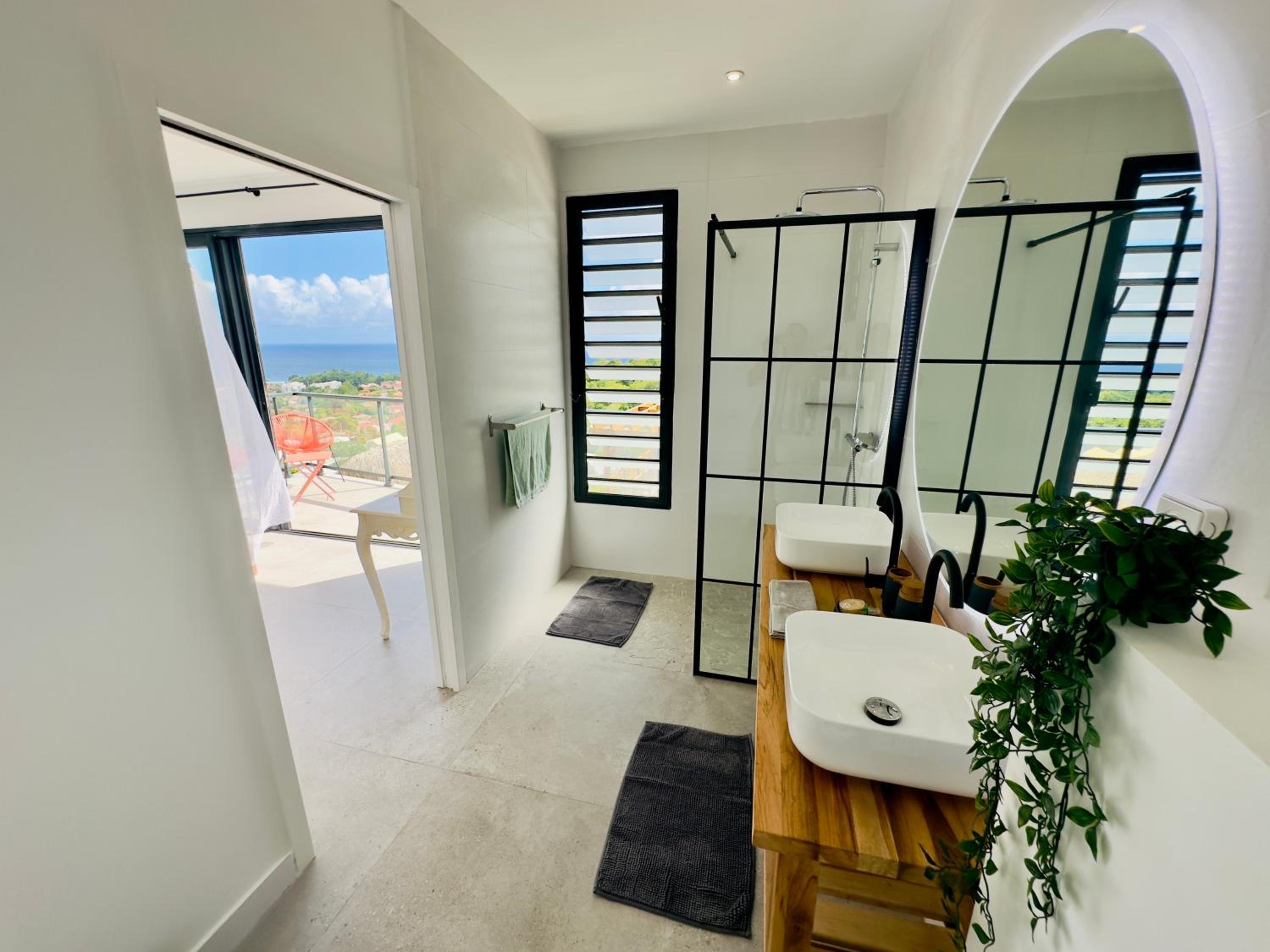 Villa SKY - Vue sur Le Rocher du Diamant view 5