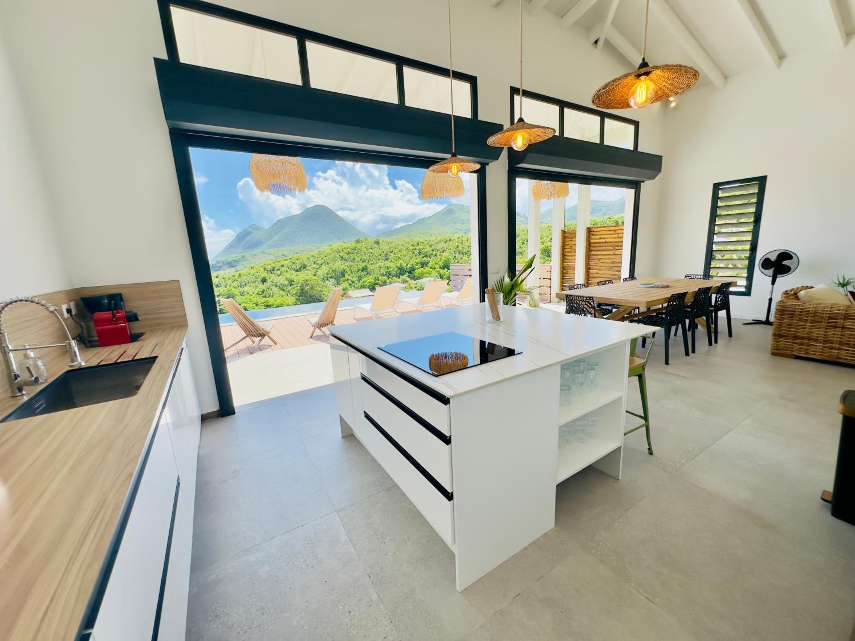 Villa SKY - Vue sur Le Rocher du Diamant view 2
