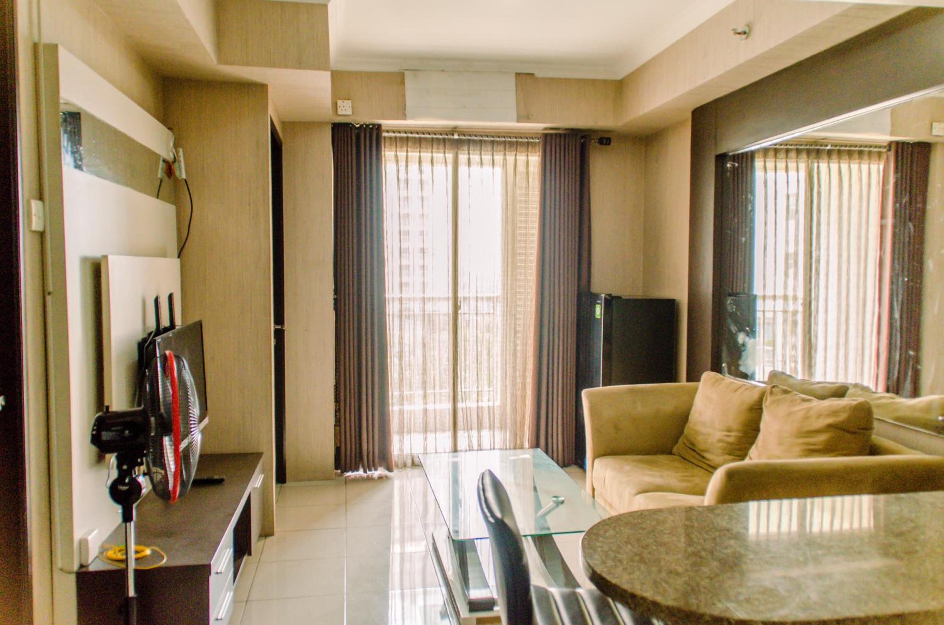 Simply and Cozy Pool View 2BR at Great Western Apartment By Travelio view 5