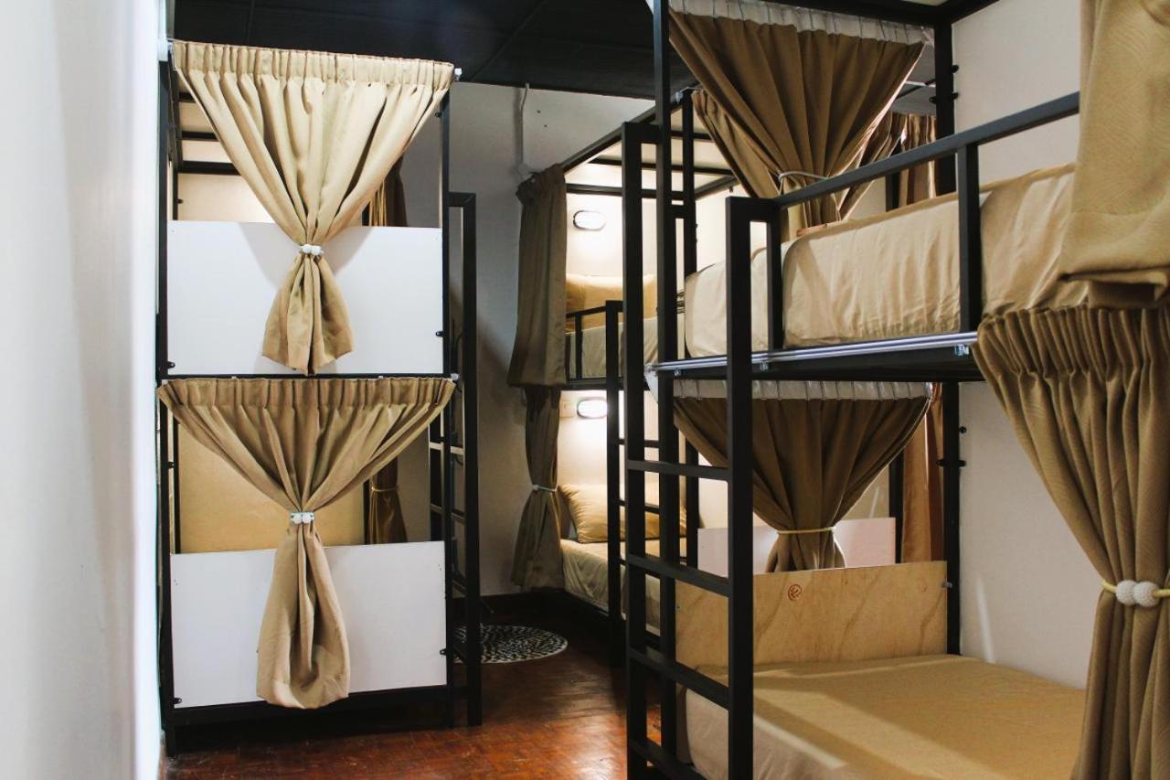 MrBackpacker Hostel