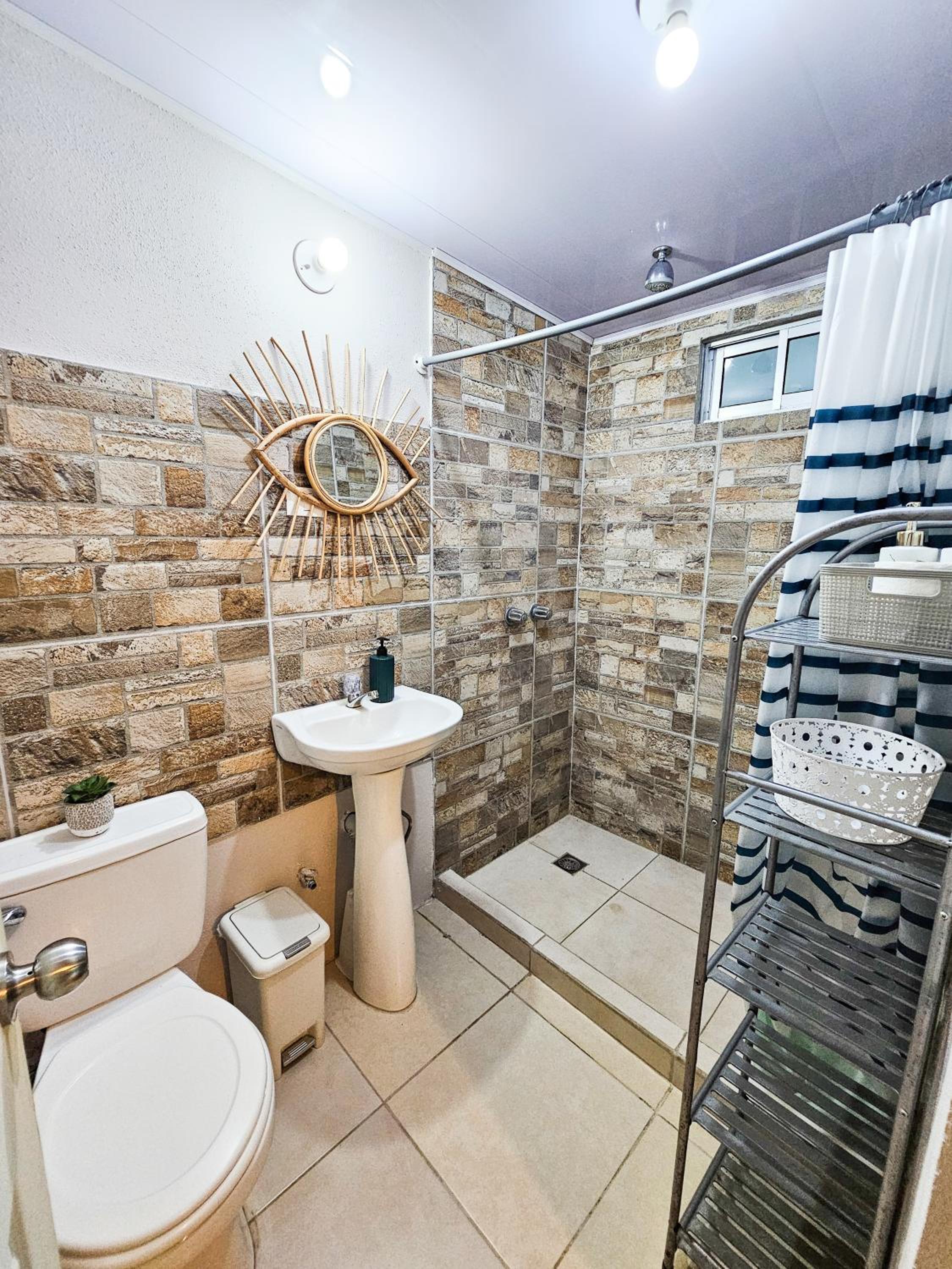 CAPRICHOS Rooms