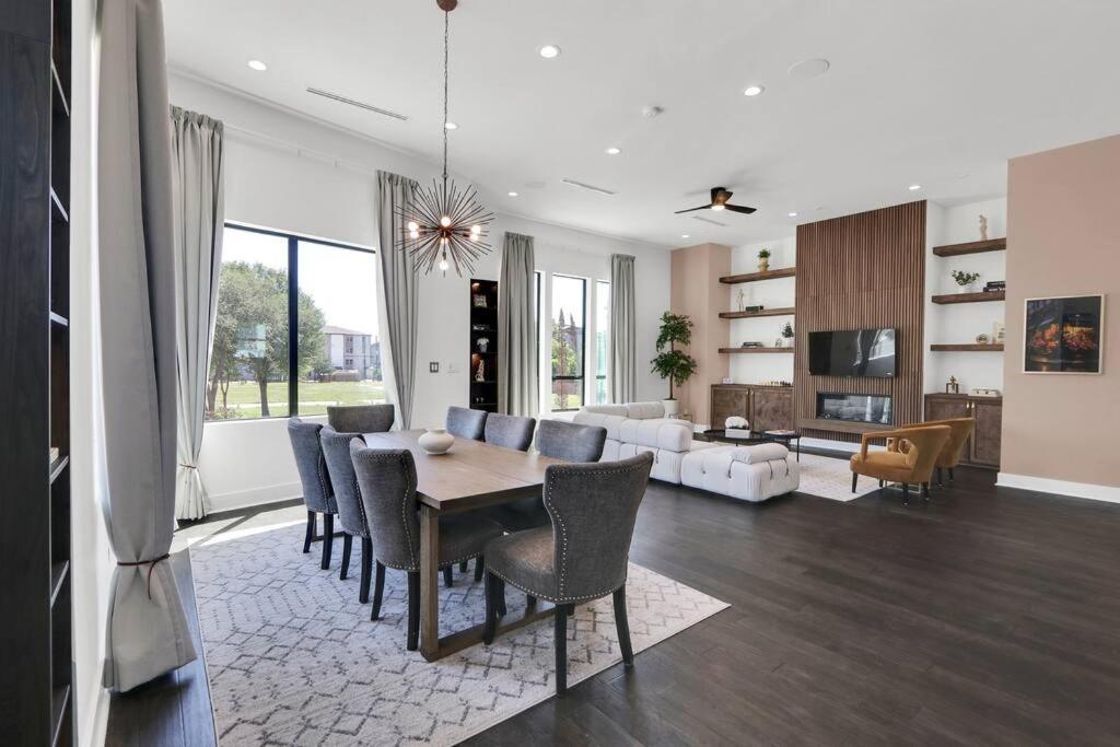 Newly Constructed Winsome Village - A Galleria Area